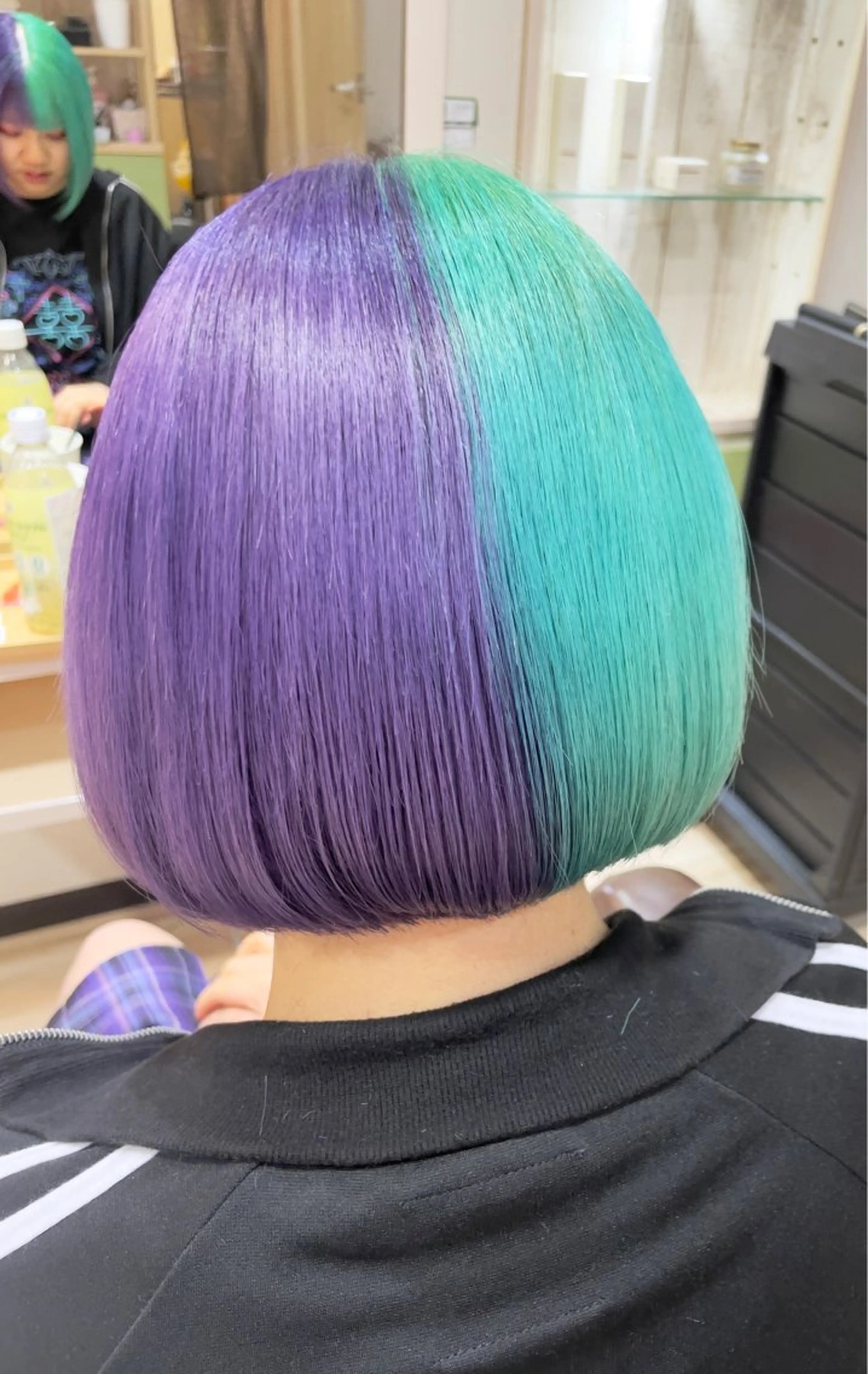 ショート カラー ブリーチ デザインカラー パープルカラー 🌈派手髪ハイトーン 🌈鈴木亮太🌈のヘアスタイル