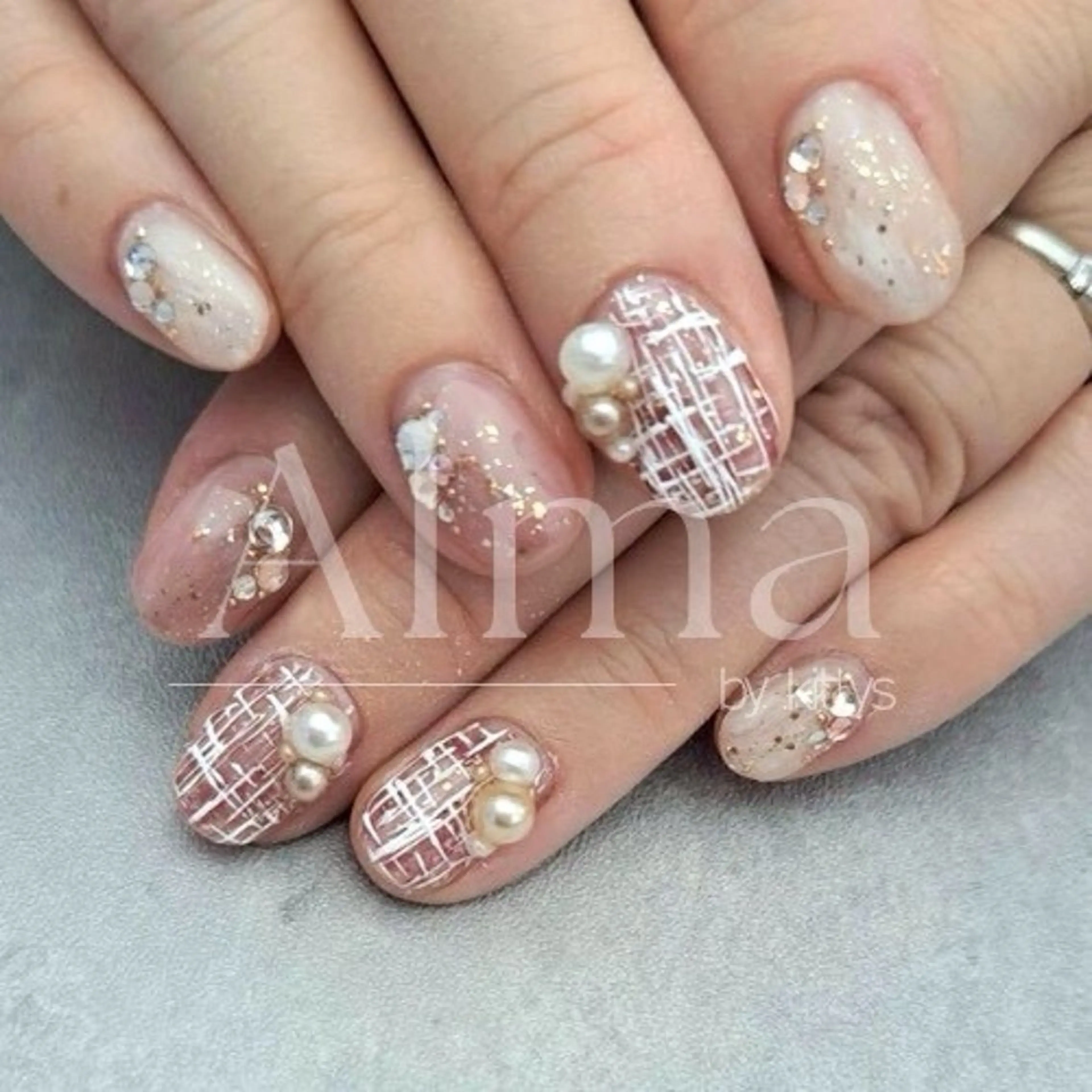 ネイル ハンドネイル Alma by kittys 谷保店所属・Alma chitoseのネイルデザイン