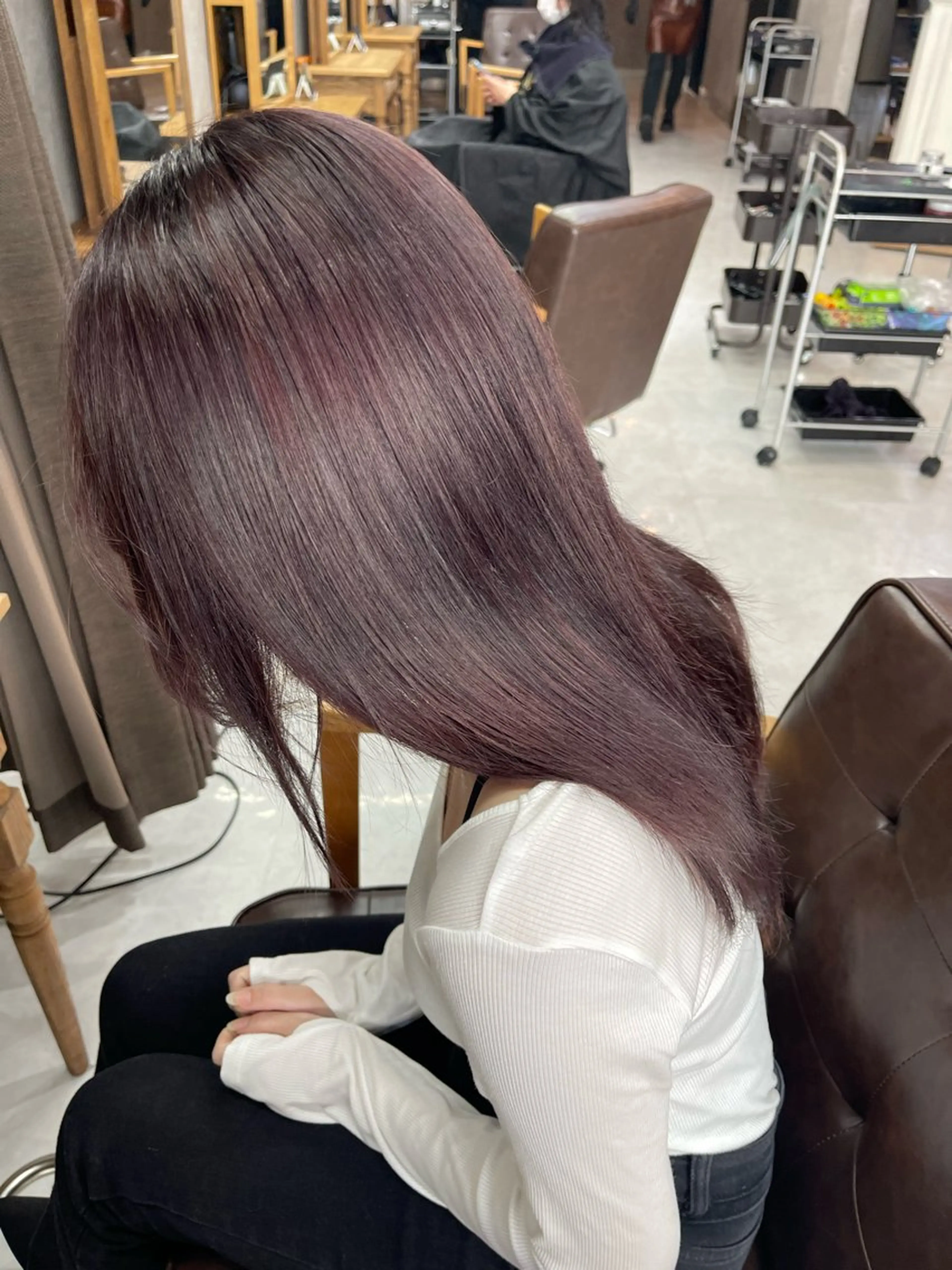 ロング カット ヘアカラー Colore（コローレ）所属・顔タイプ/ダブルカラ ー/りりかのヘアスタイル