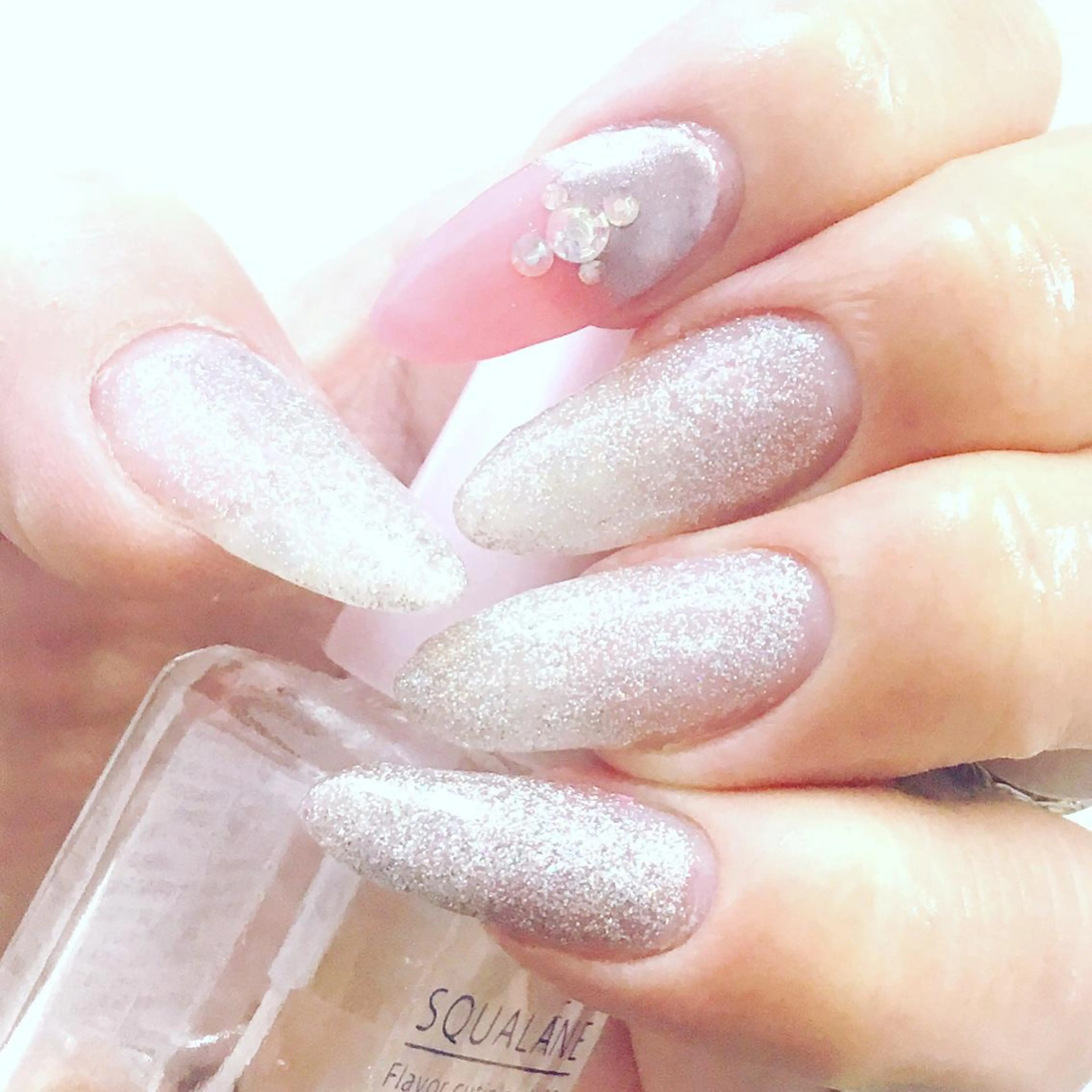 ネイル e.nail所属・和賀井 恵理のネイルデザイン
