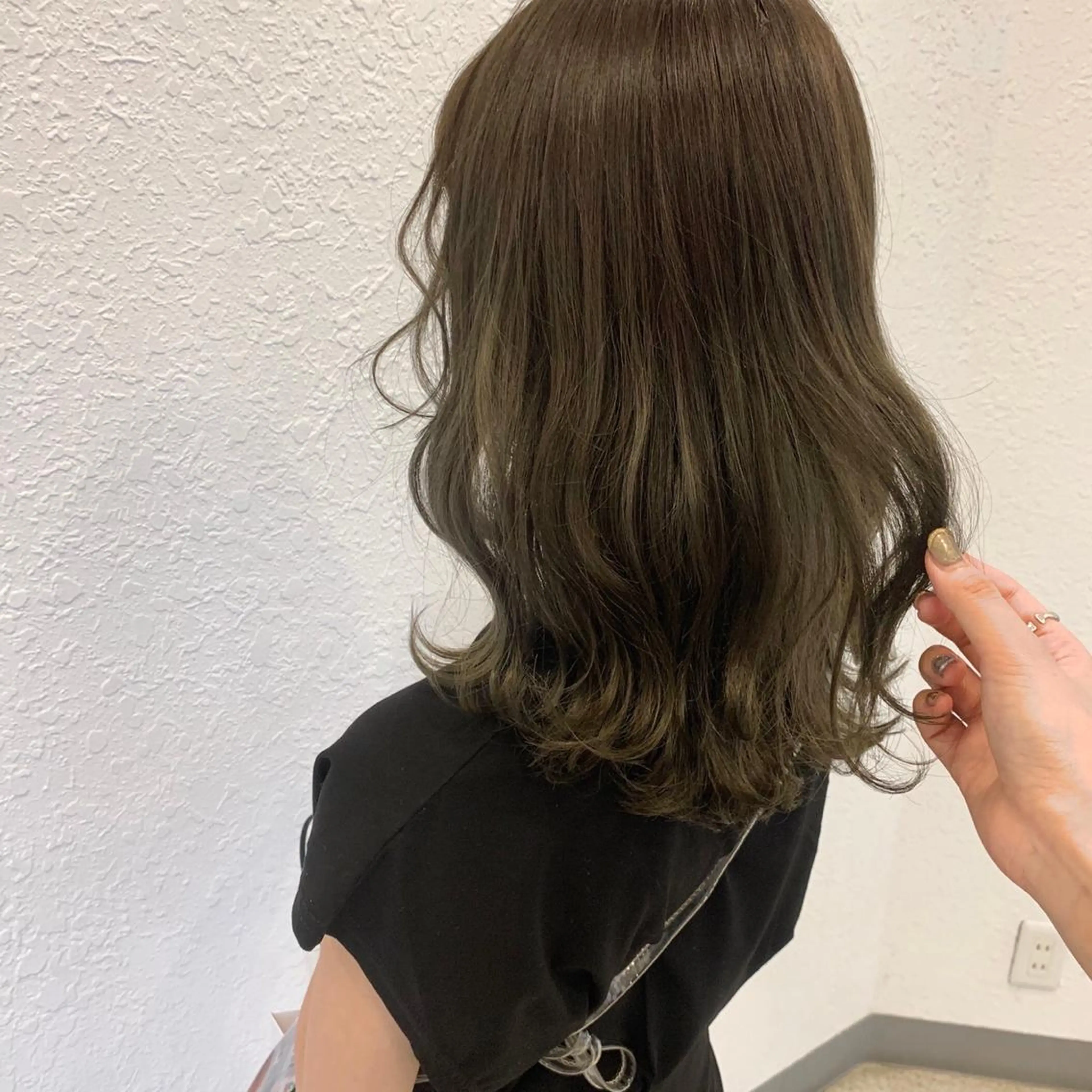 ミディアム GOODDAY ヘアサロンのヘアスタイル
