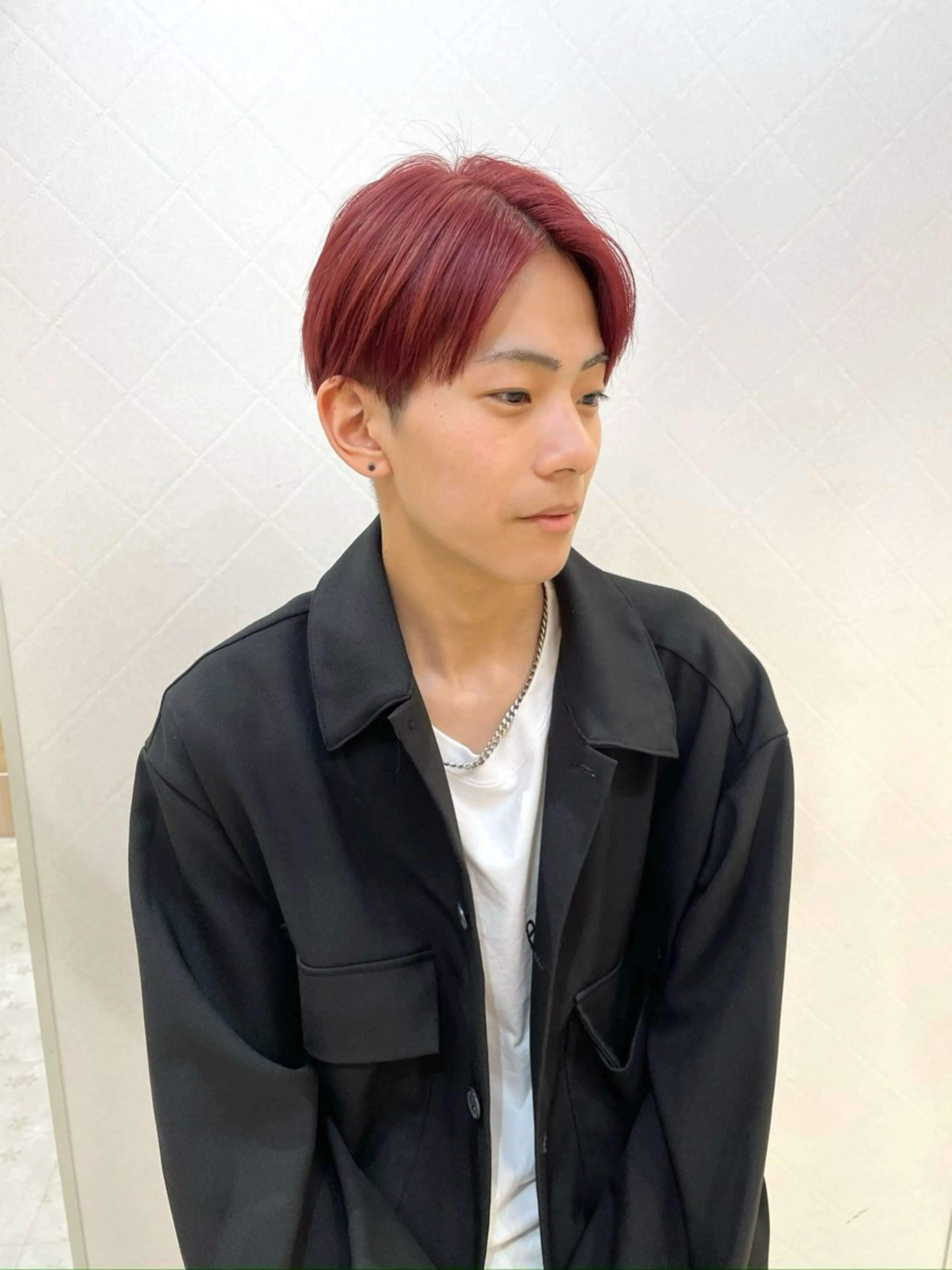 ショート カラー メンズ マッシュ メンズショート ブラウンカラー ダブルカラー レッドカラー 顔周りレイヤー／ 似合わせ／古津遼平のヘアスタイル