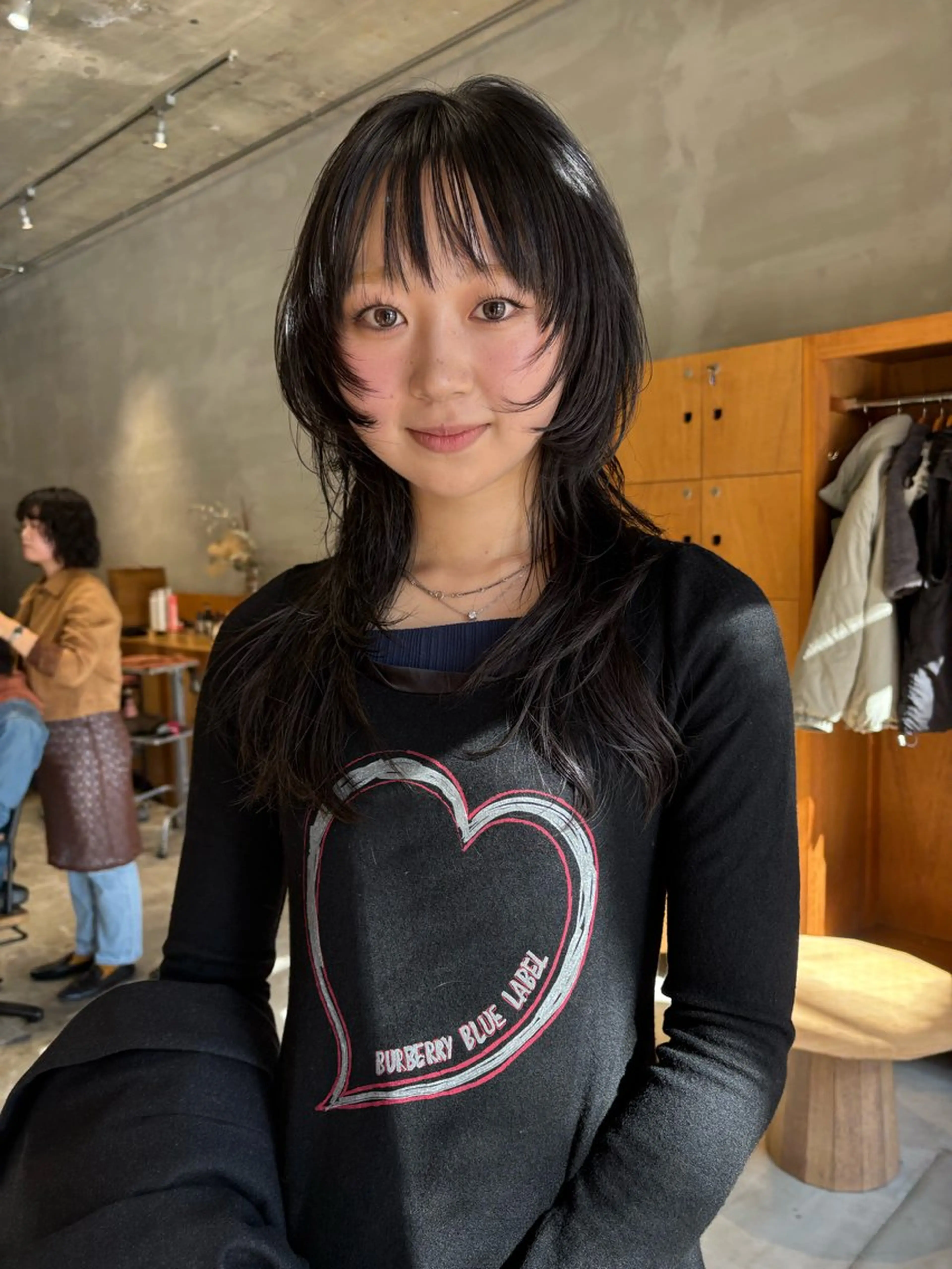 ロング カット ヘアカラー トリートメント wewe: momoeのヘアスタイル