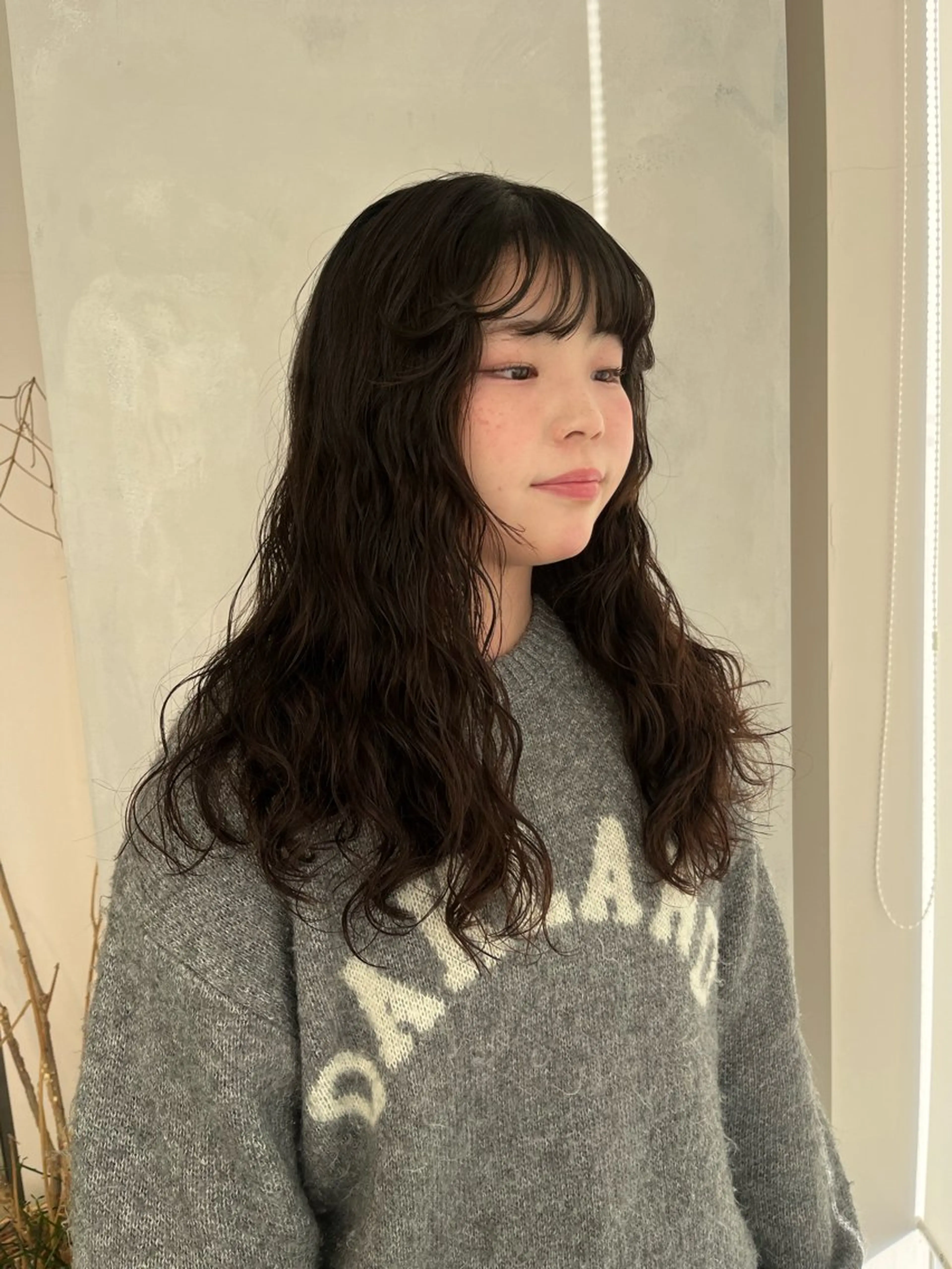 ロング パーマ カット パーマ トリートメント ボブ/ベージュ/ パーマ🪿近森ゆいのヘアスタイル