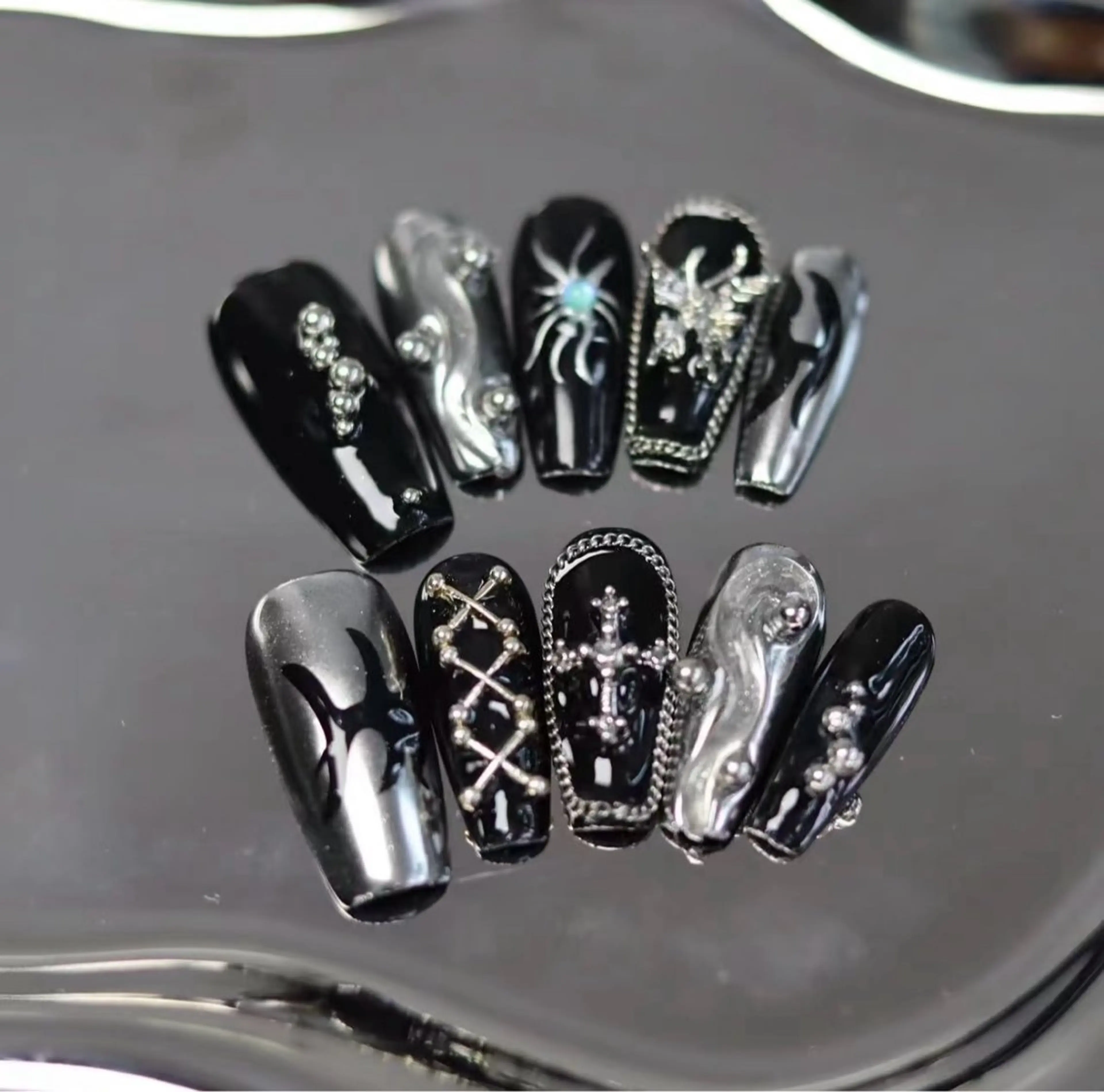 ネイル アートネイル チークネイル 成人式 長さ出し フットネイル YK Rinのネイルデザイン