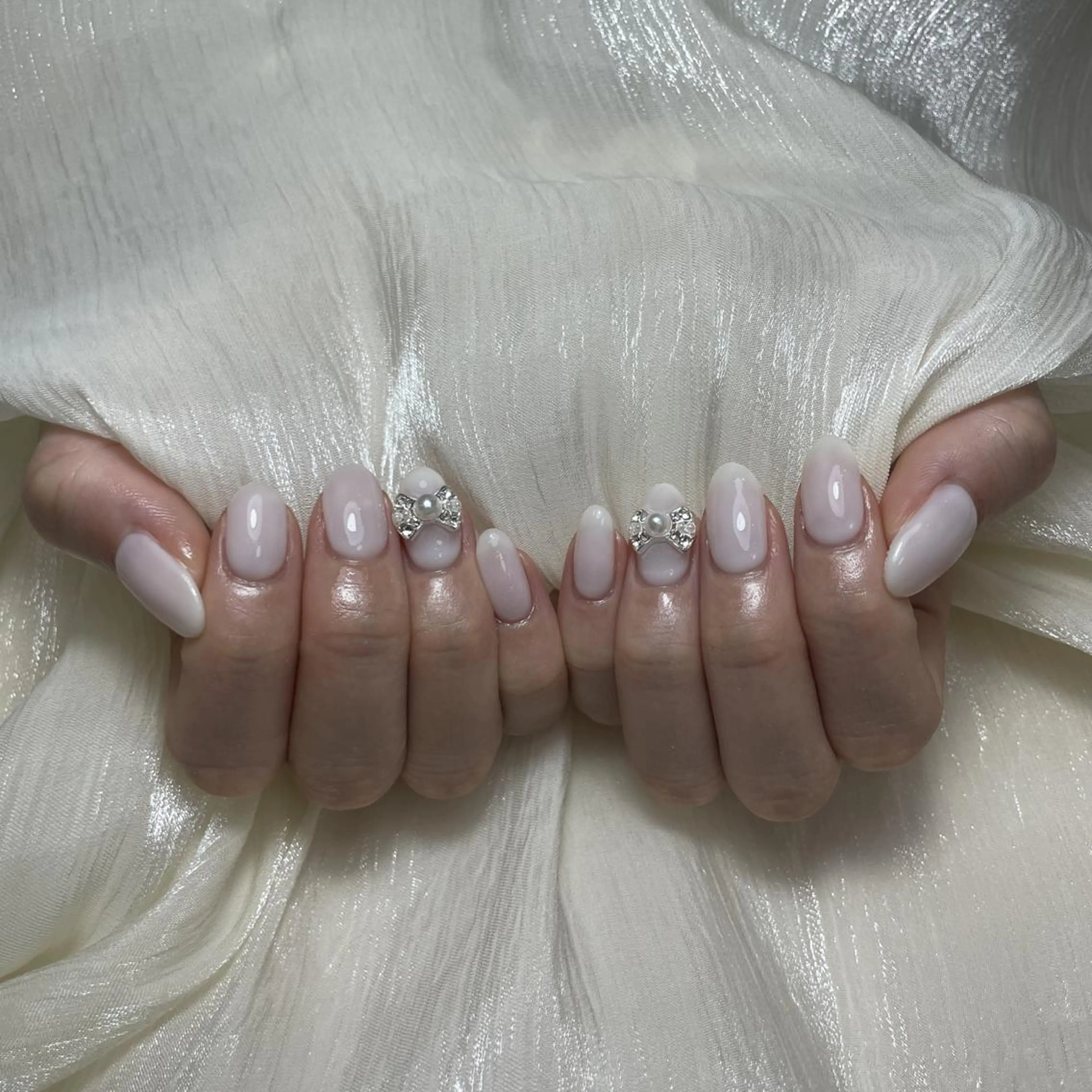 ネイル ハンドネイル ハンドケア DEMAIN- 🌹のネイルデザイン