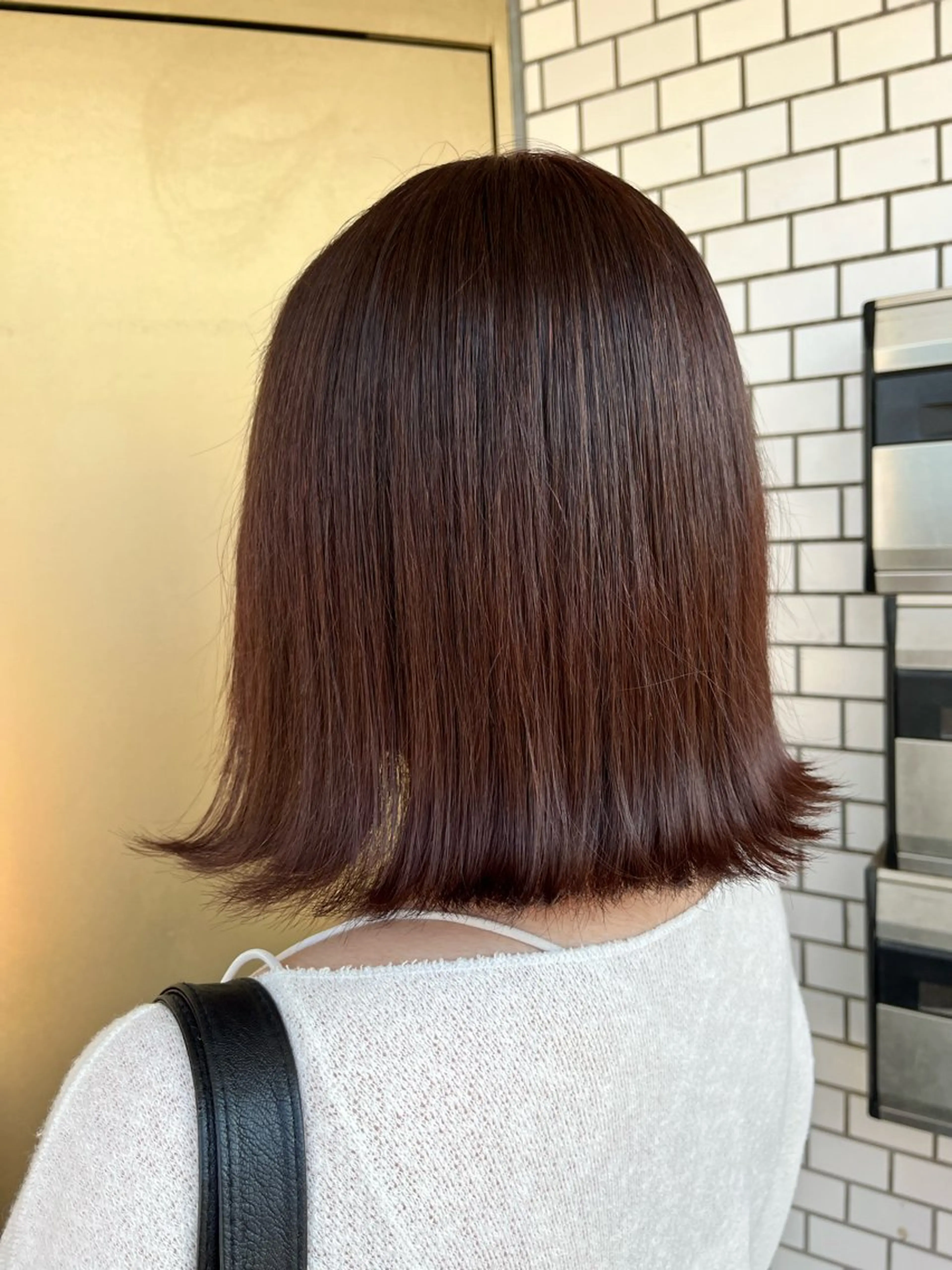 ミディアム カラー ブラウンカラー ピンクカラー ピンクブラウン Crescere所属・小島 凜のヘアスタイル