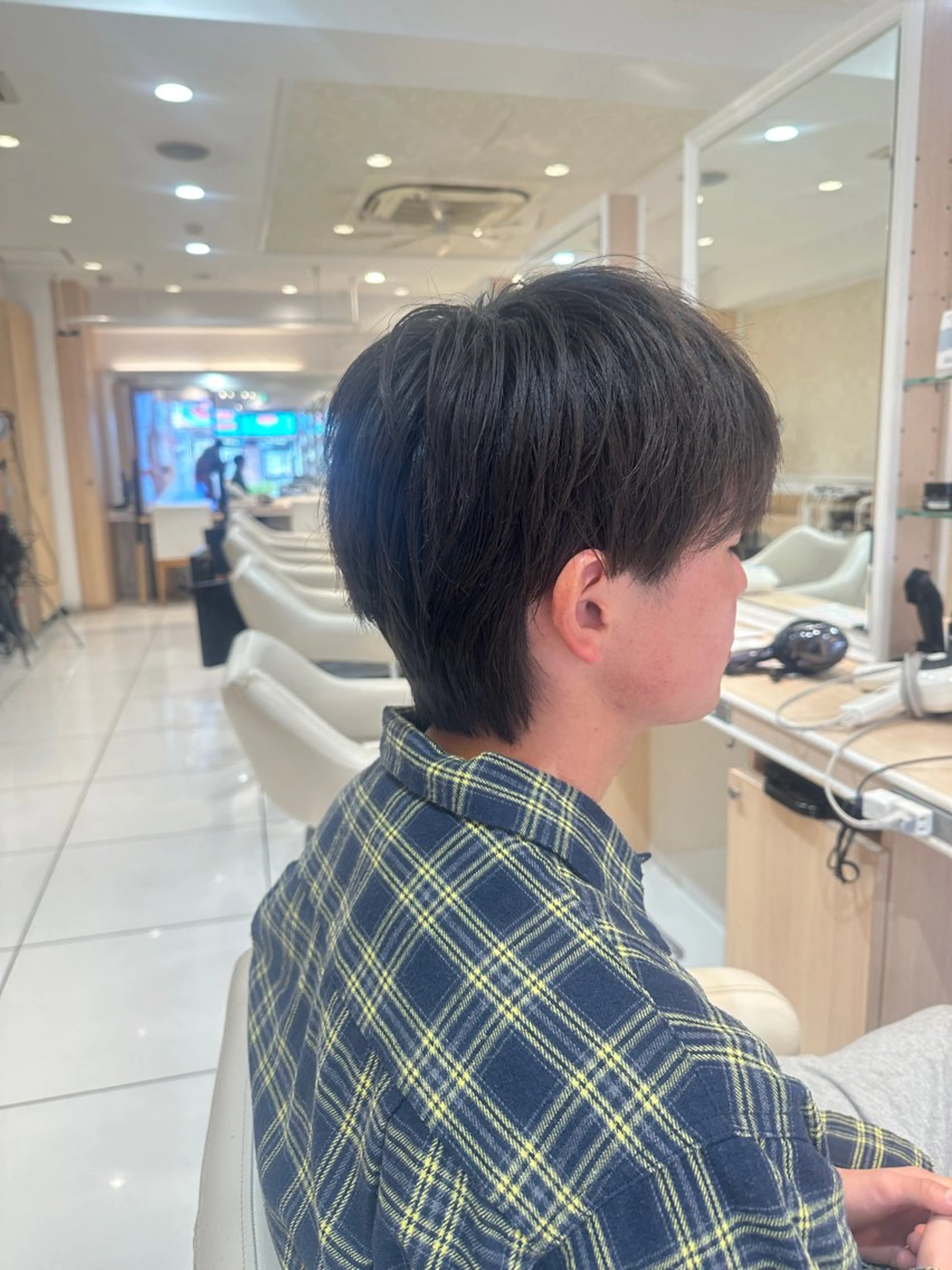 ショート かとう さやかのヘアスタイル