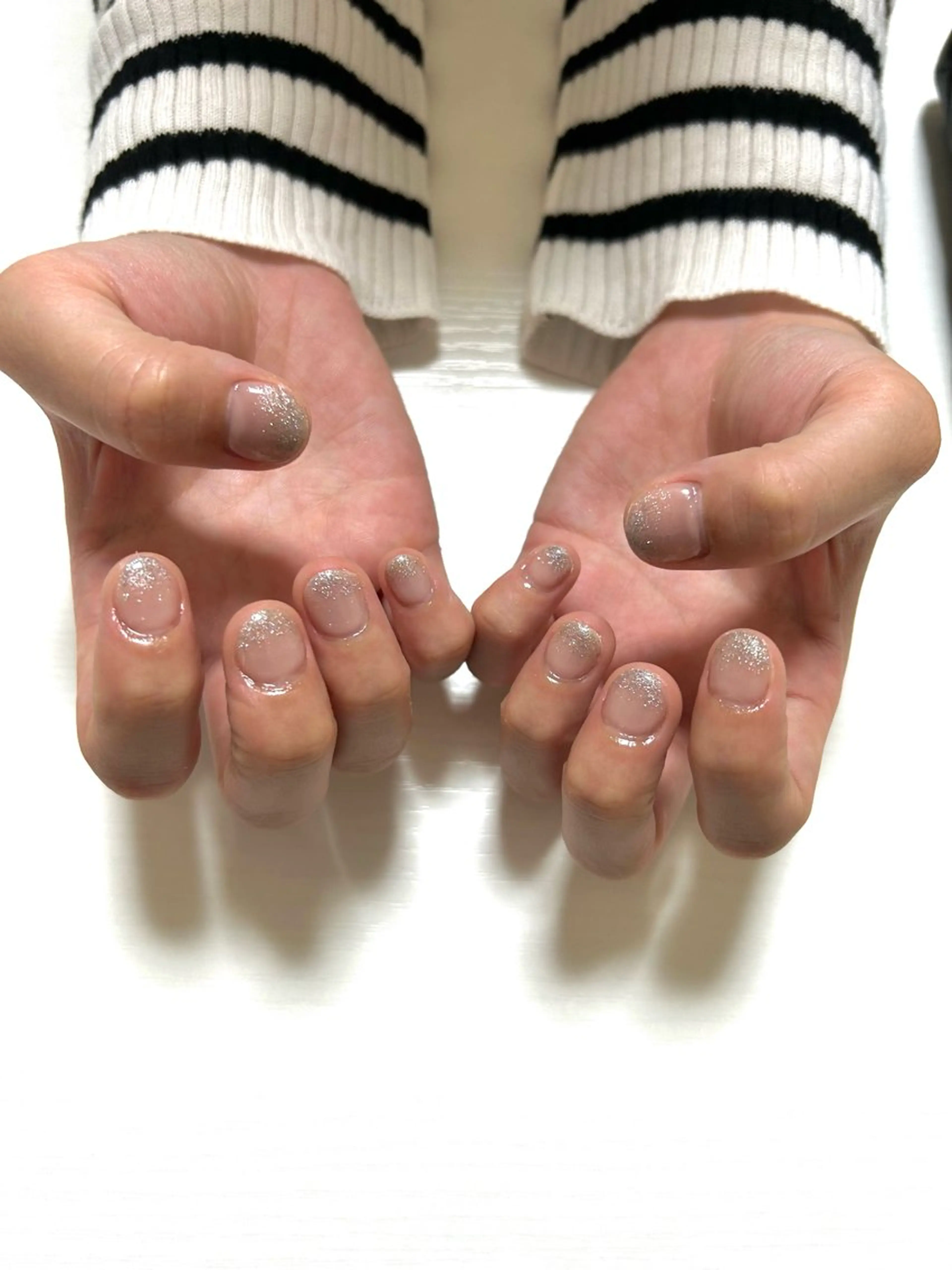 ネイル colors荻窪所属・Colors 荻窪のネイルデザイン