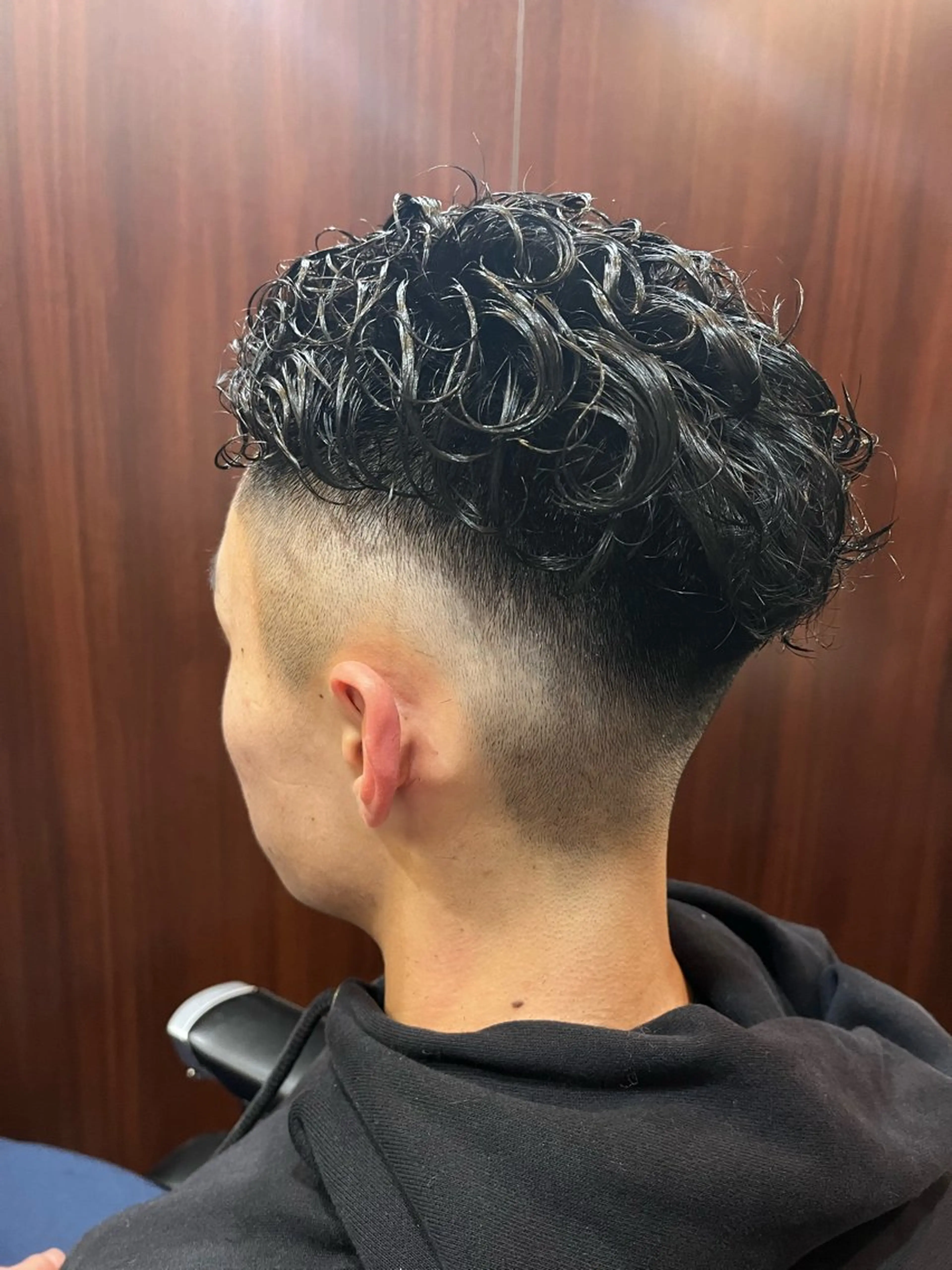 ショート パーマ CuMARi所属・🌈福本 裕也🌈のヘアスタイル