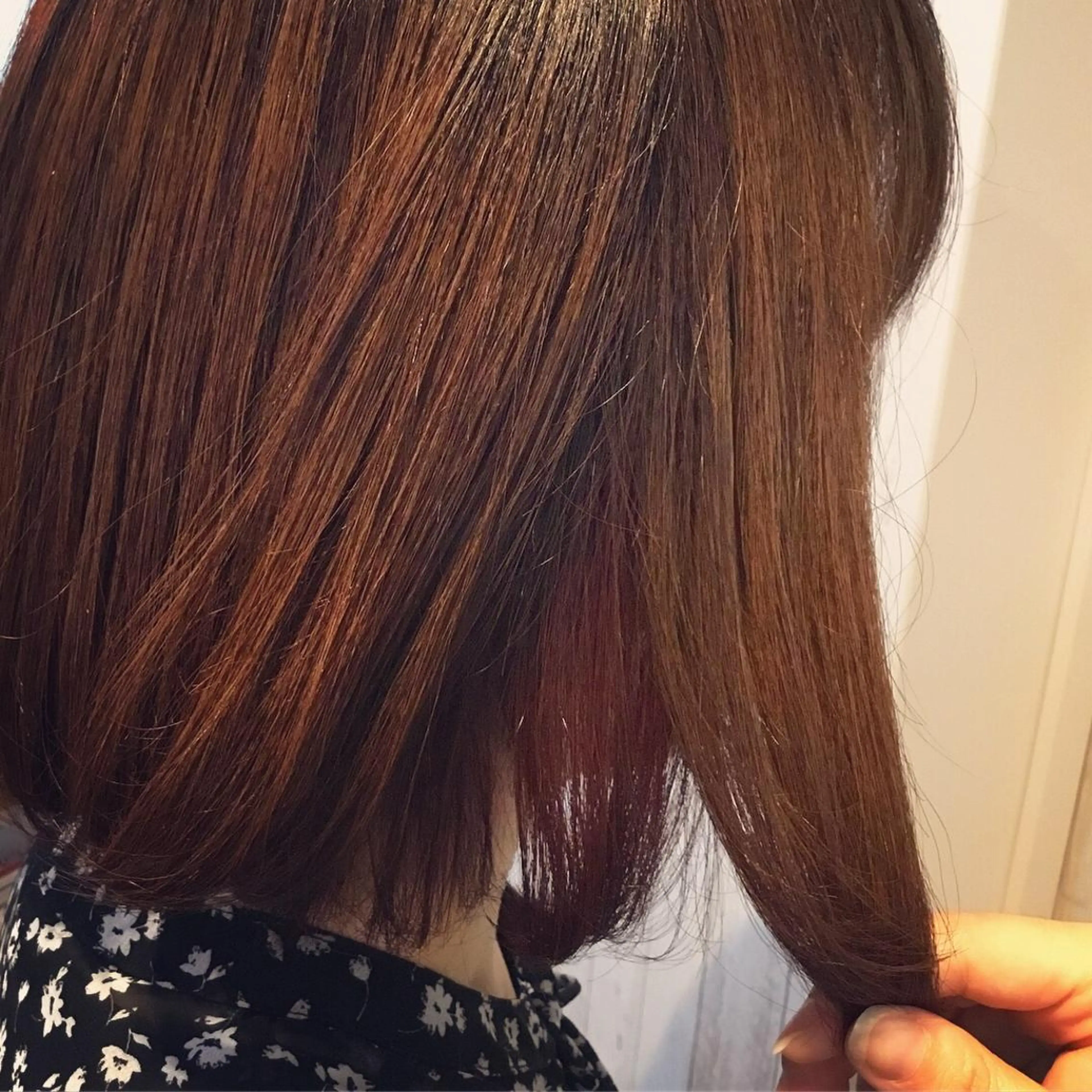 ミディアム カラー embrace エンブレイスのヘアスタイル