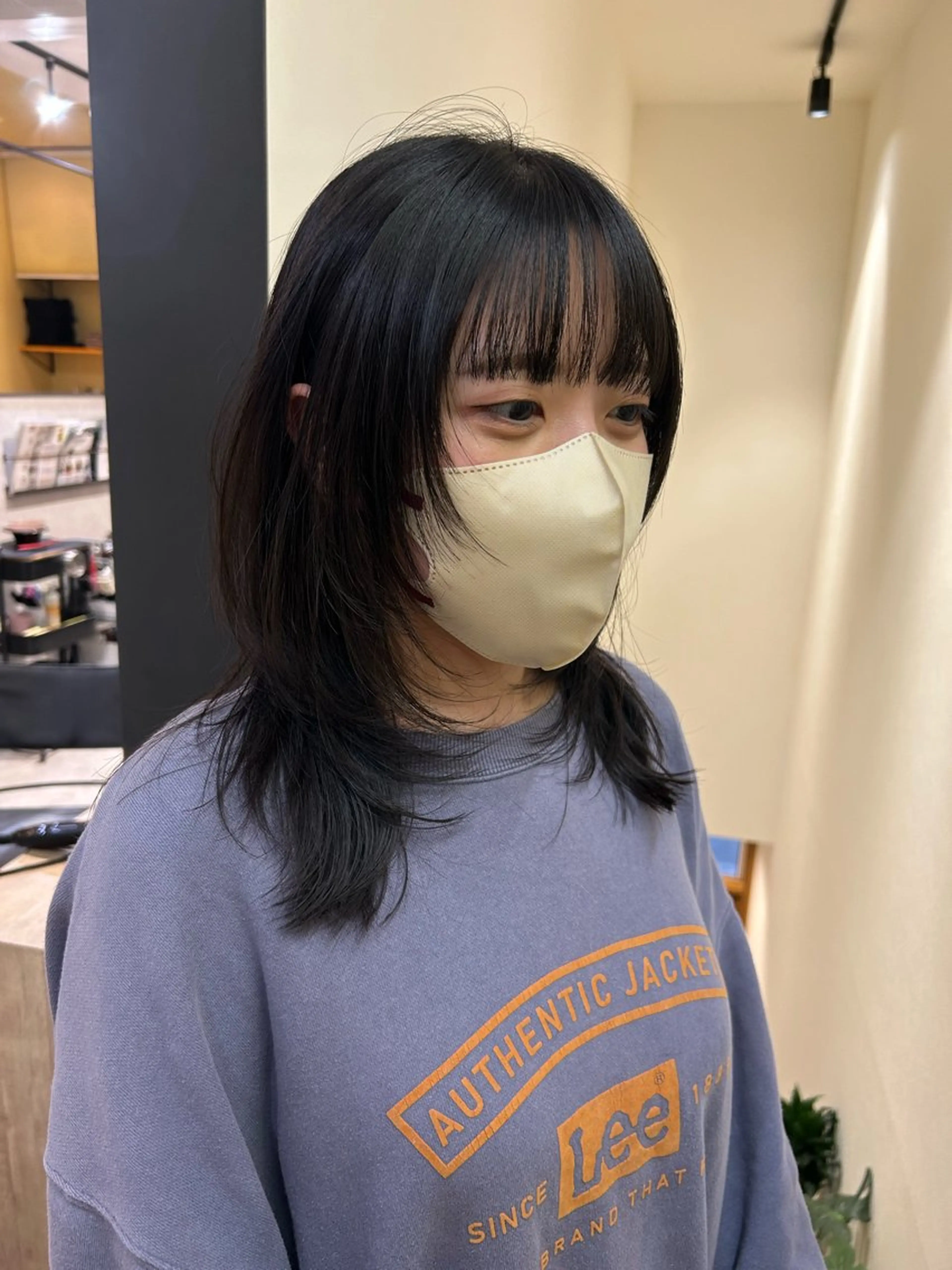 セミロング ハッシュカット レイヤーカット カット トリートメント hub hair レイヤー/透明感のヘアスタイル