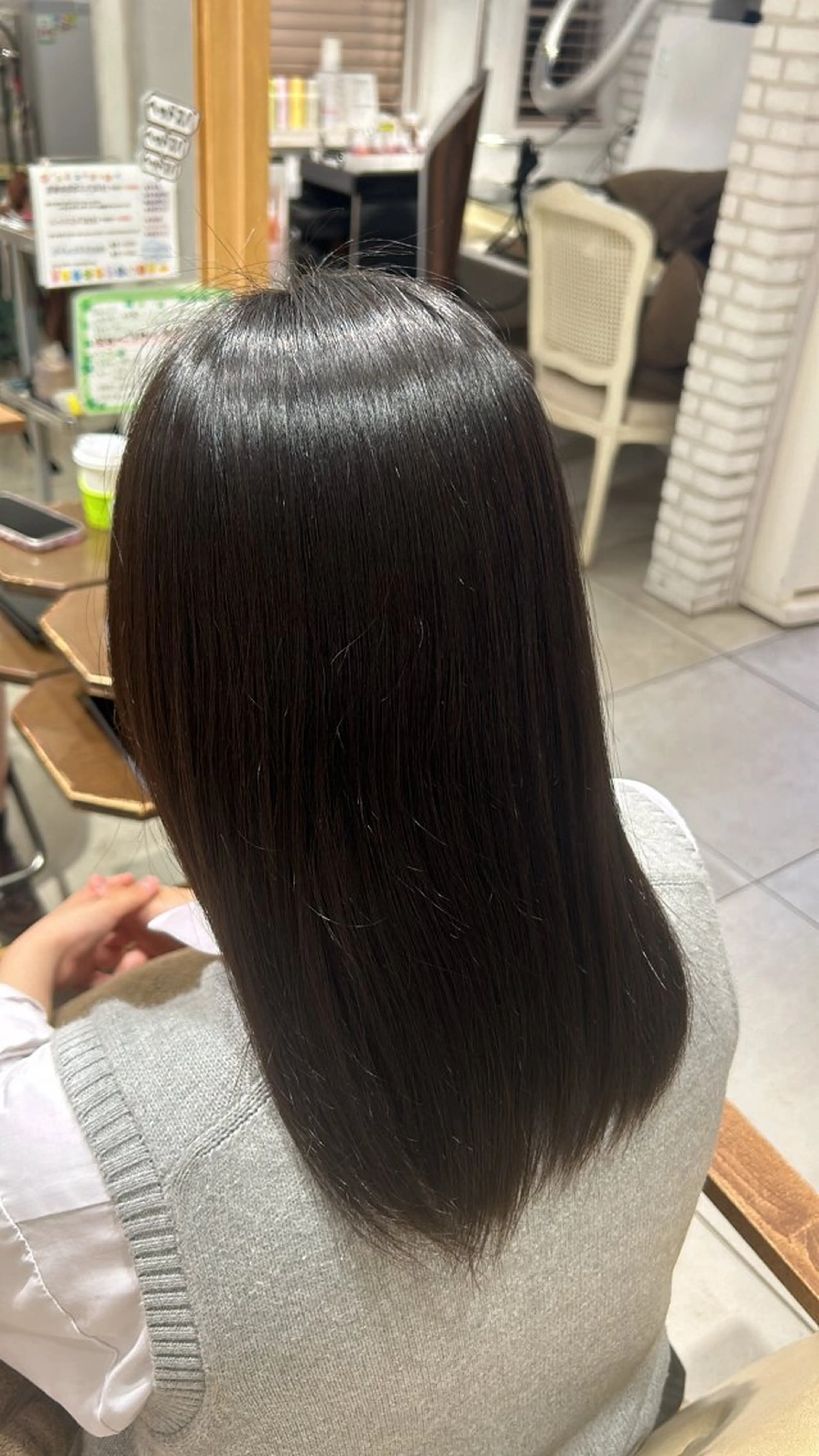 縮毛矯正 河野 穂香のヘアスタイル