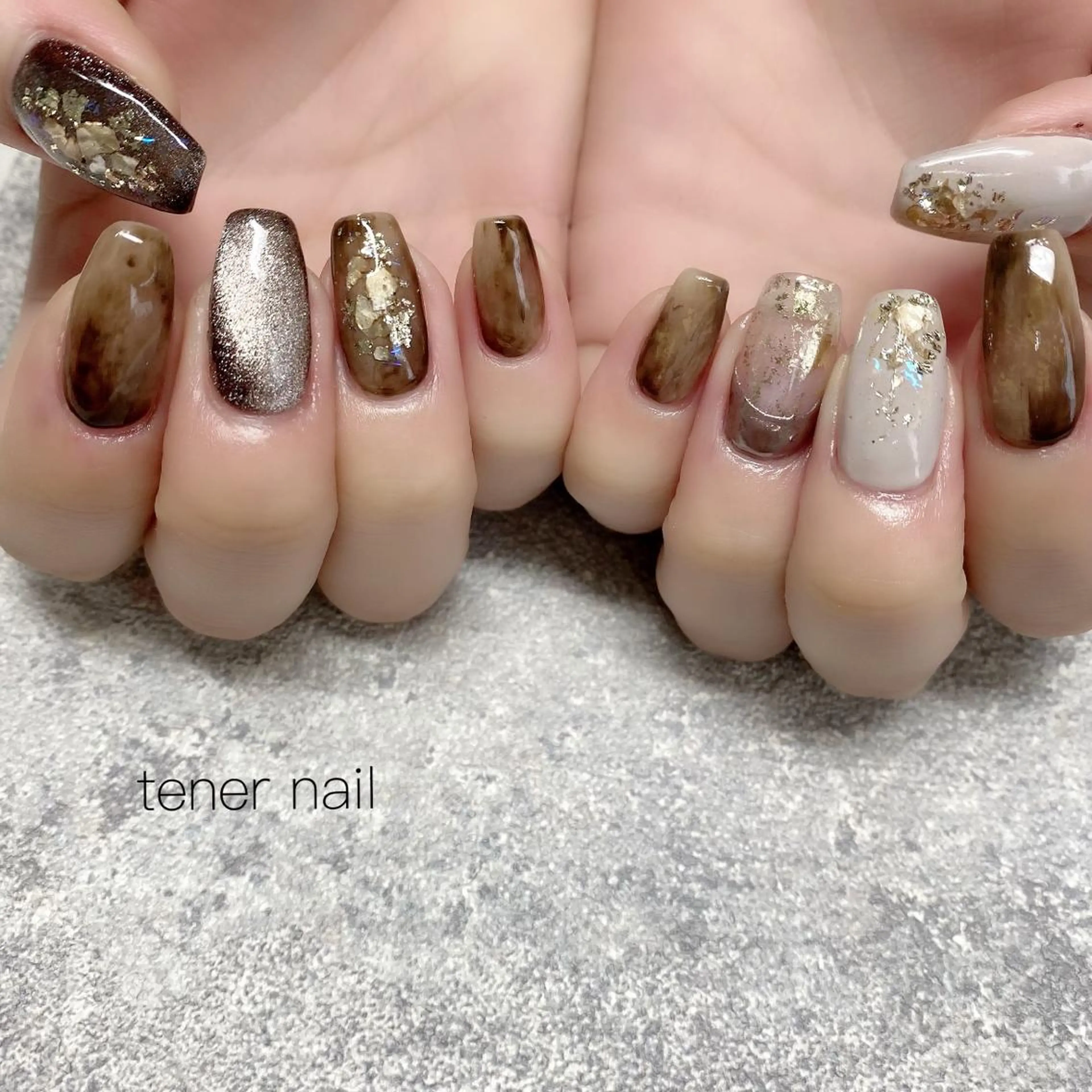 ネイル ブラウン ニュアンスネイル tener  nail  テネルネイル所属・テネルネイル tener nailのネイルデザイン