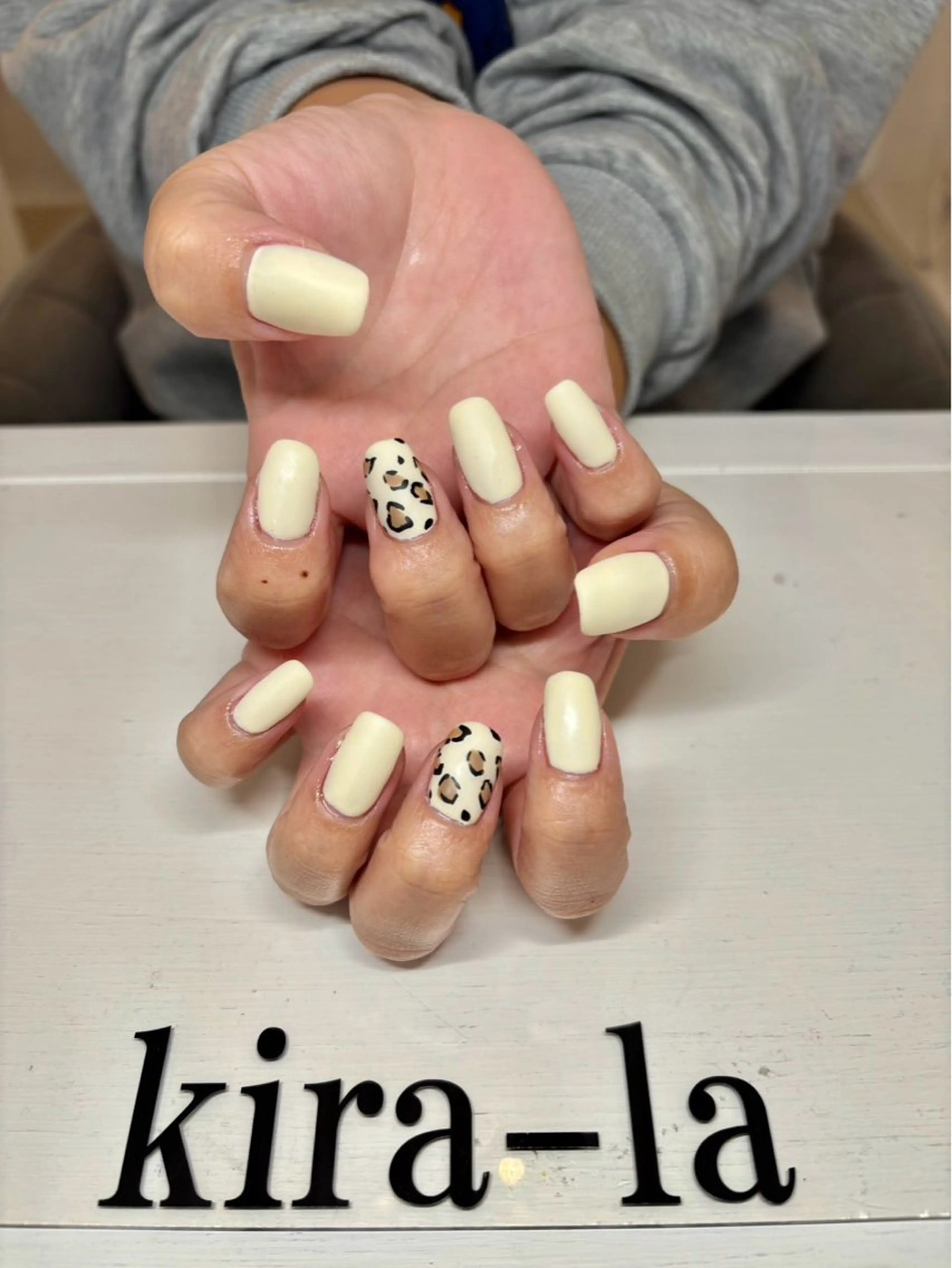 ネイル アニマル柄 マットネイル kira-la キララ･:*..のネイルデザイン