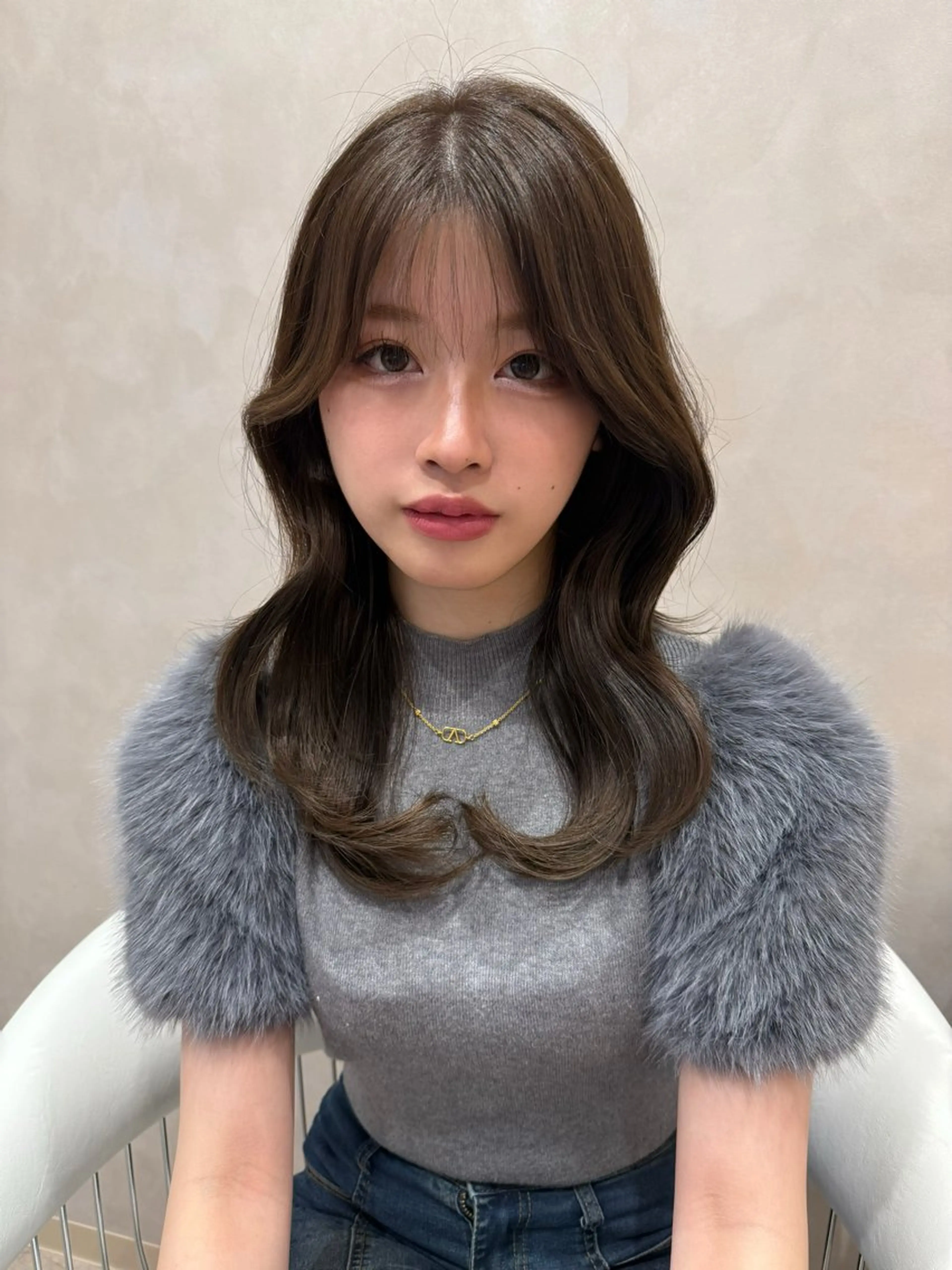 ロング くびれヘア 韓国風ヘア レイヤーカット おくれ毛 小顔カット カット ヘアカラー トリートメント 韓国ヘア/レイヤー/ 前髪/髪質改善/石川のヘアスタイル