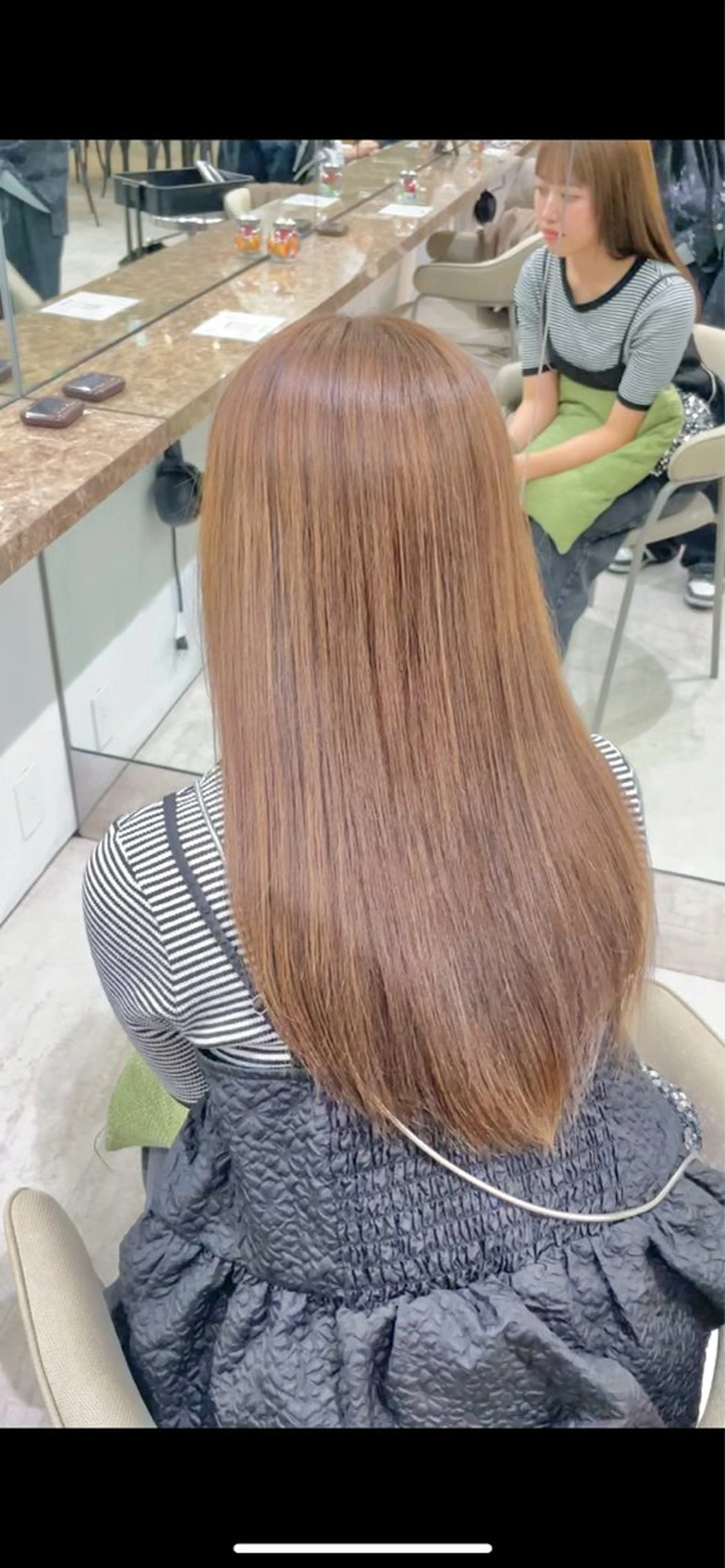 カラー VIEW.tokyo所属・艶髪 髪質改善カラー ふうとのヘアスタイル