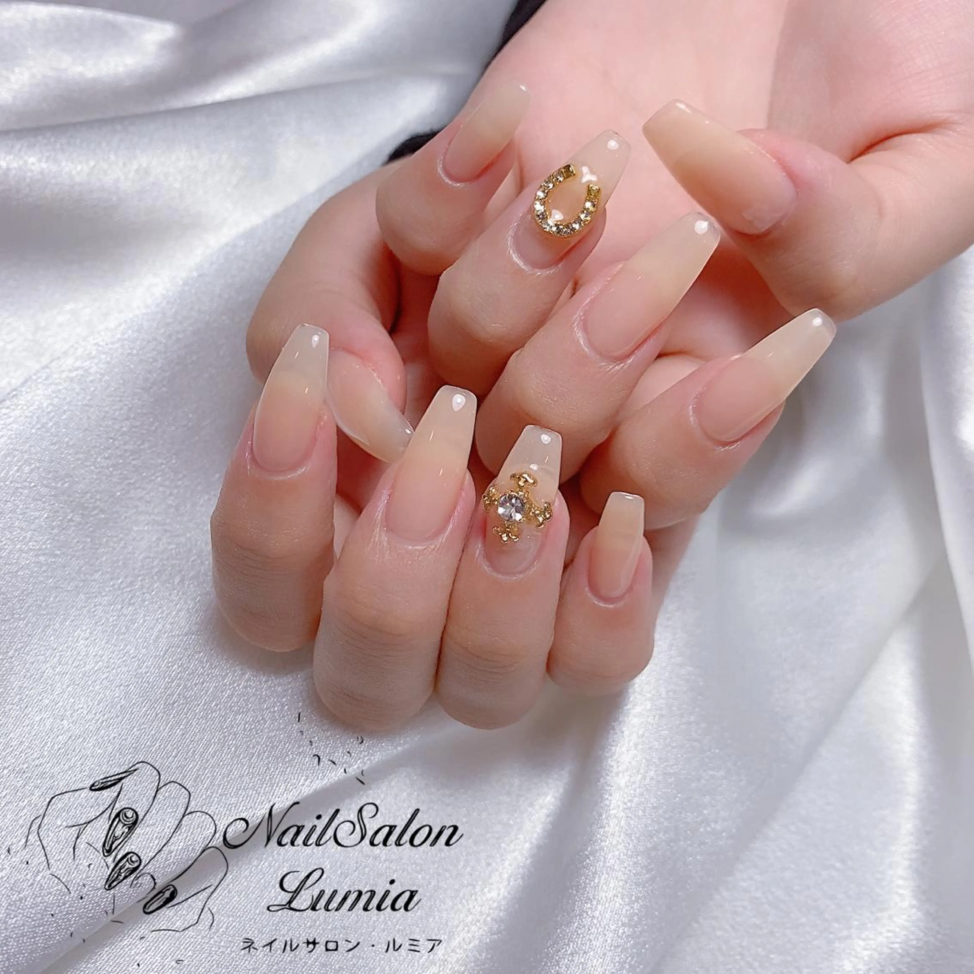 ネイル ハンドネイル ネイルサロン ルミア Lumia 店長のネイルデザイン