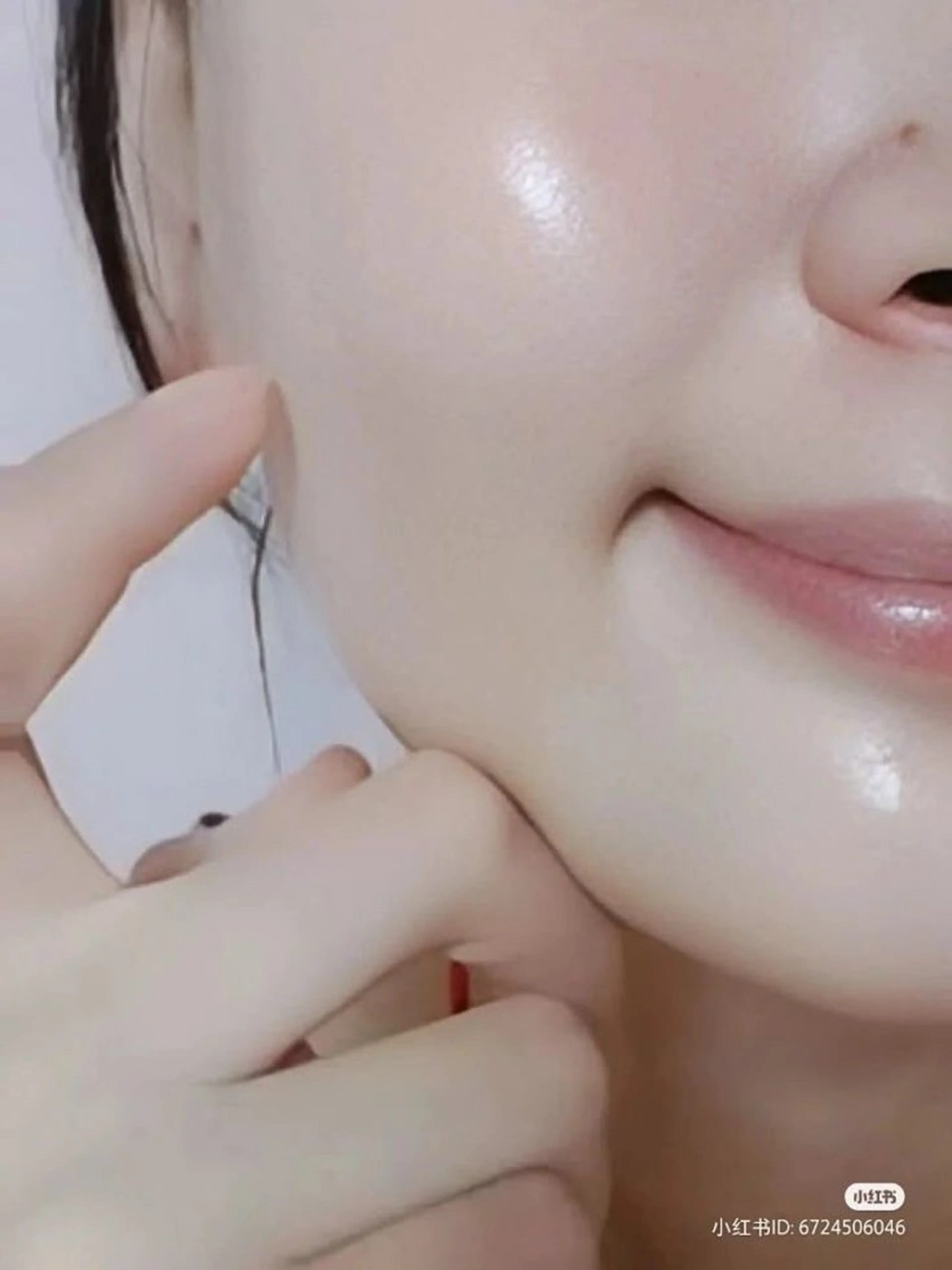 【12月限定メニュー🎀】毛穴洗浄×美白or水光肌パック×小顔マッサージ＆ドライヘッドスパの写真