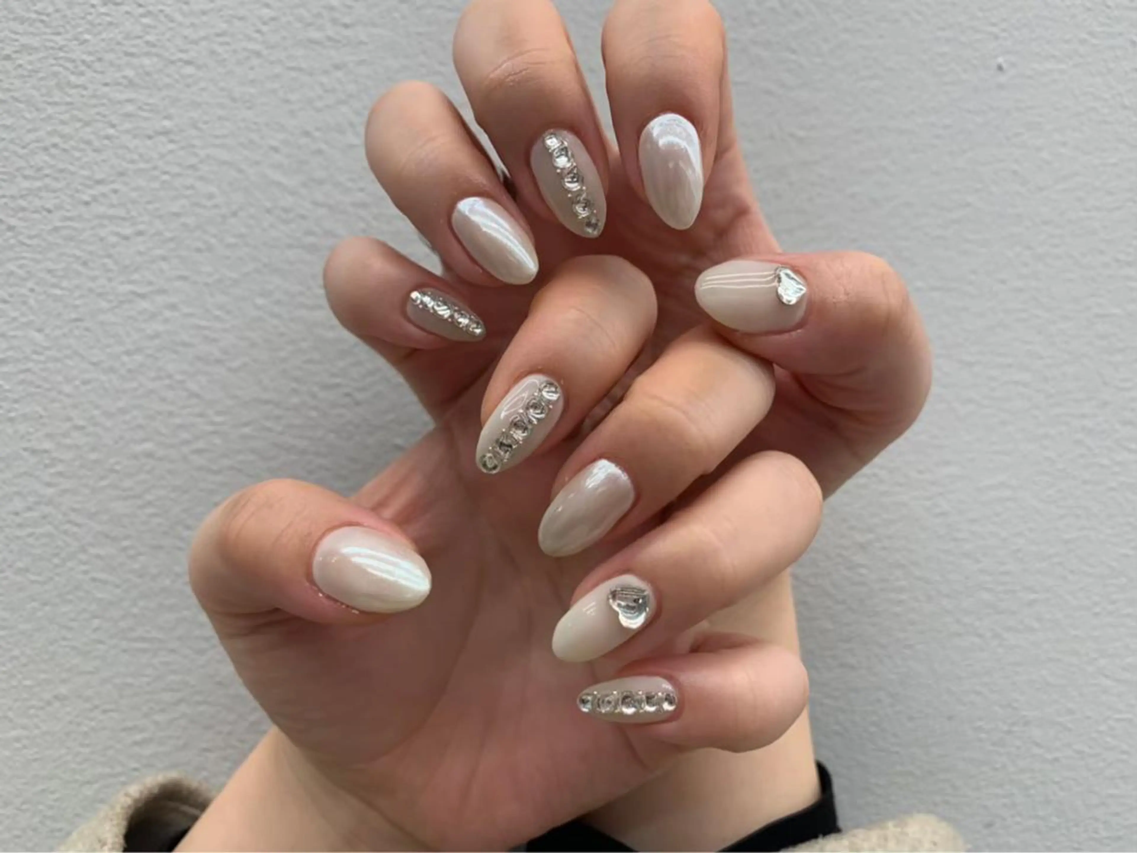 ネイル 河内 大慎のヘアスタイル