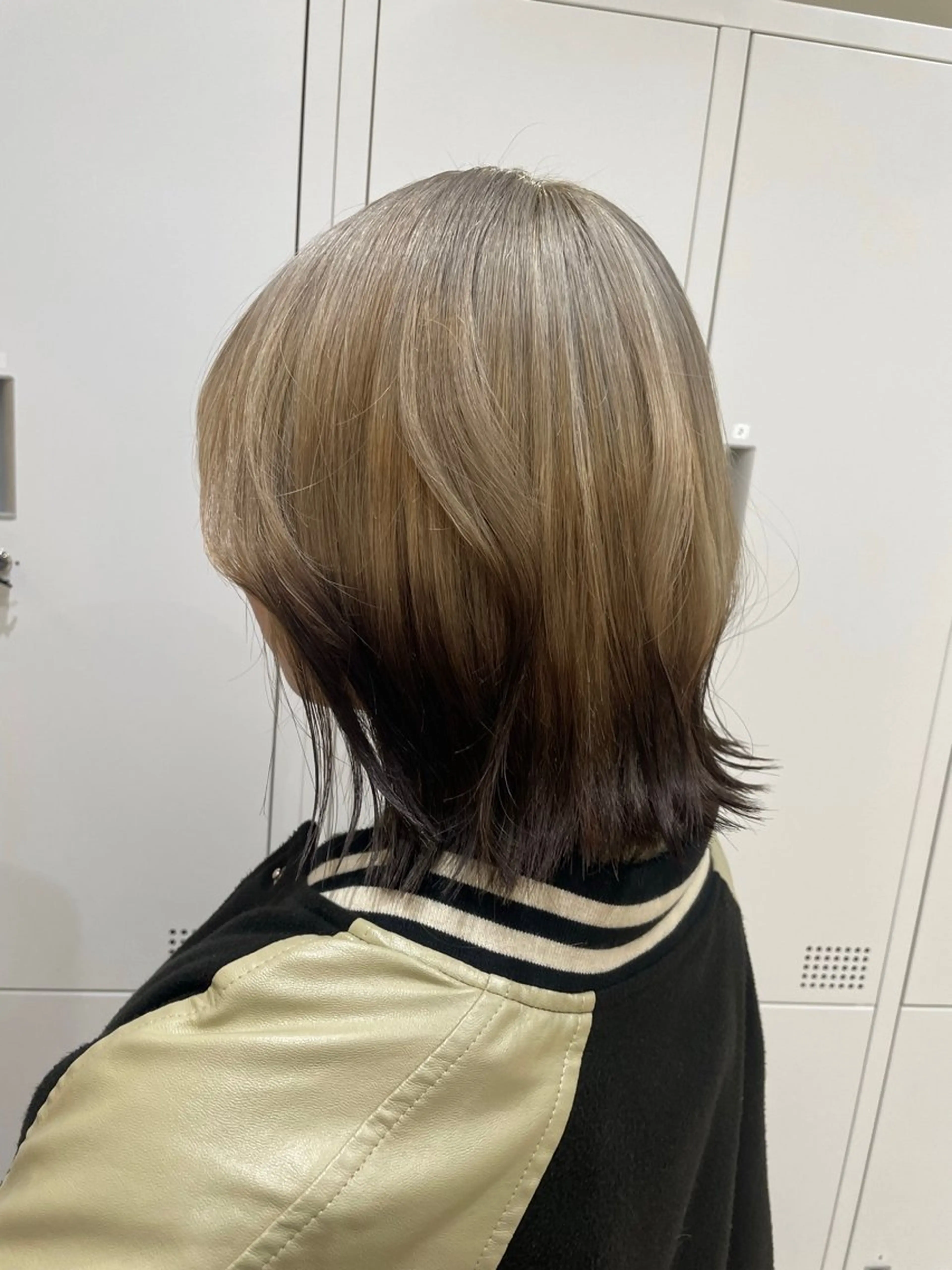 カラー ブリーチ littleesta ASAのヘアスタイル
