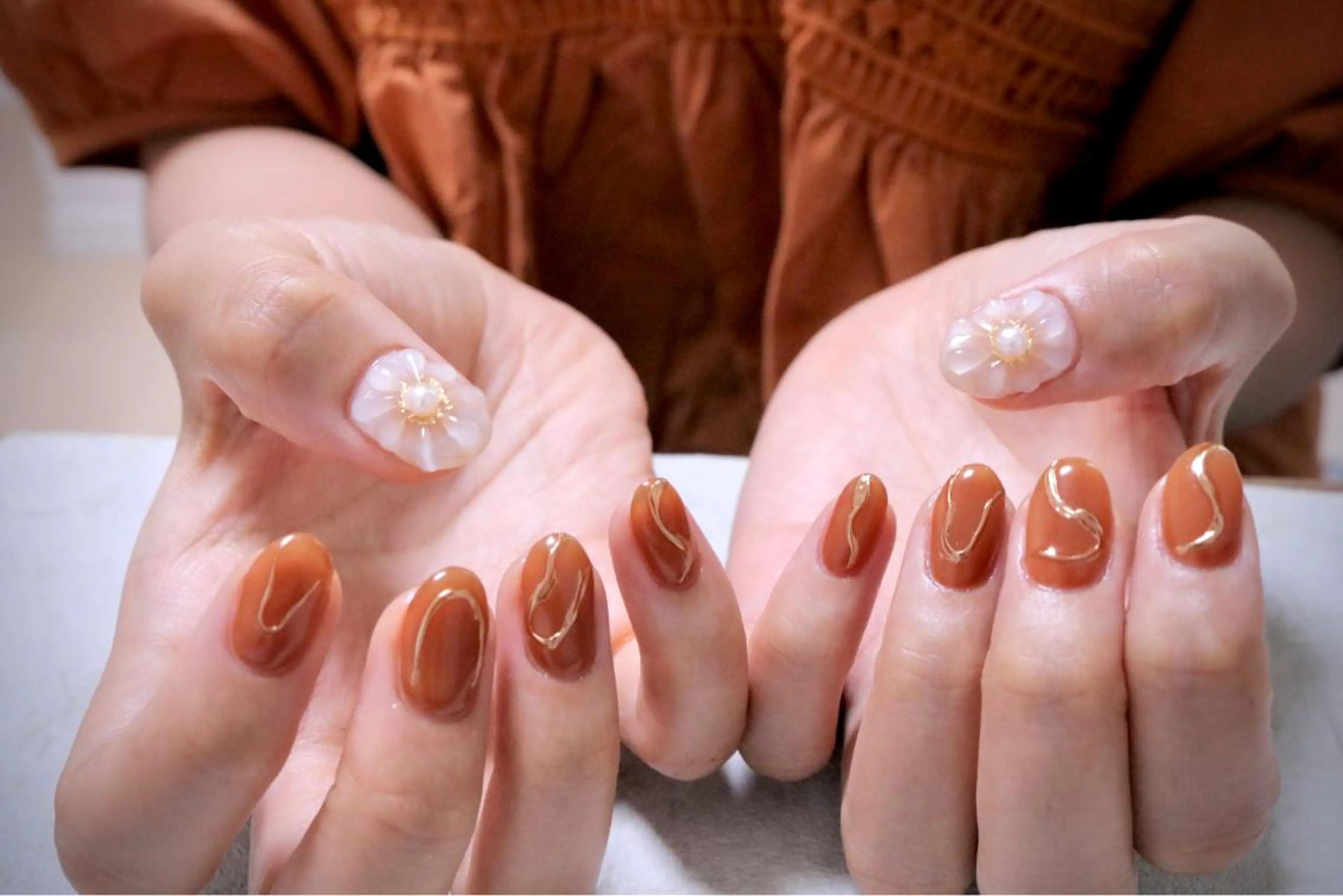 ネイル オーロラネイル カジュアル フラッシュネイル ジェルネイル ラメ(グリッター) ハンドネイル MH Nailのネイルデザイン