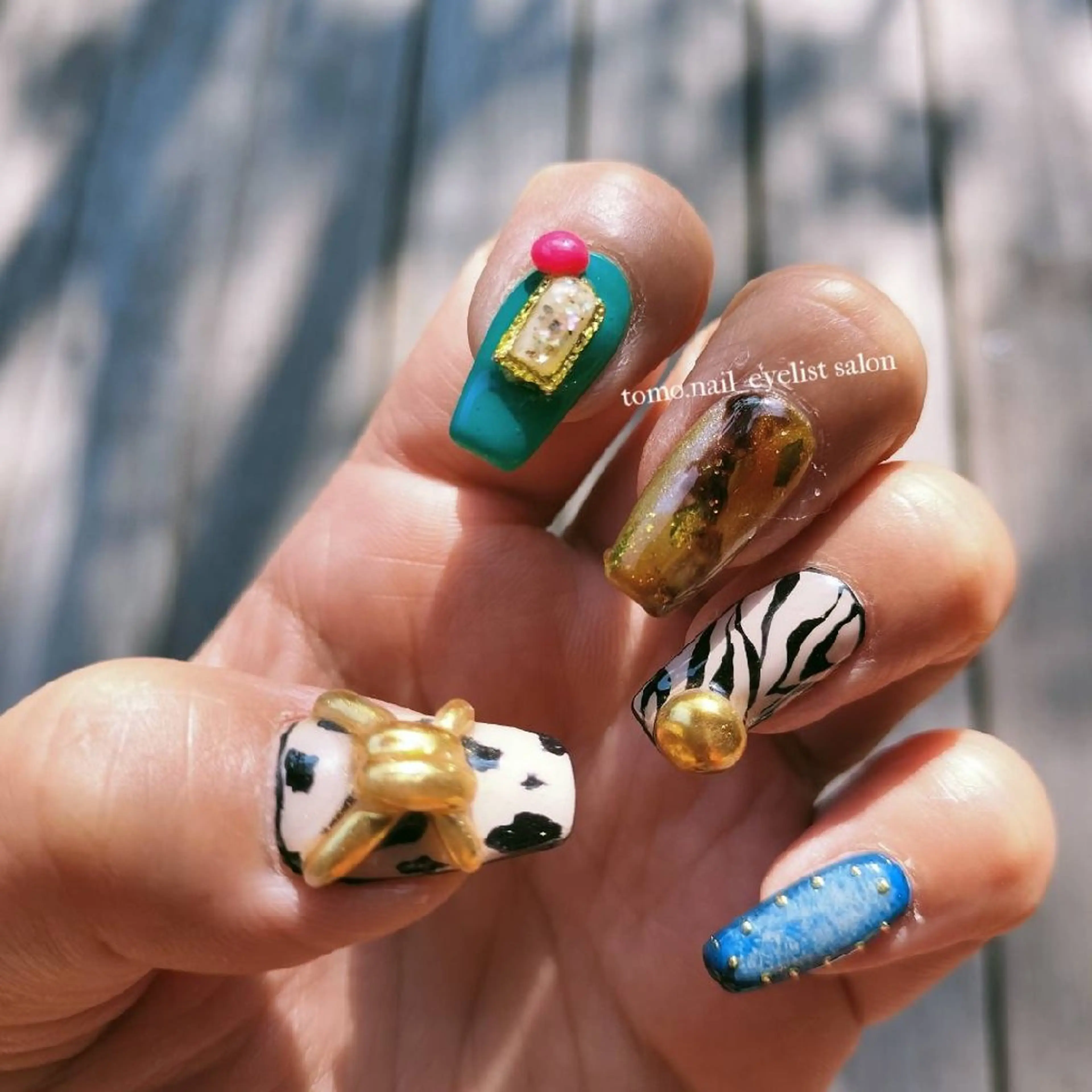 ネイル アニマル柄 ジェルネイル パラジェル tomonail eyelistのマツエク・マツパデザイン