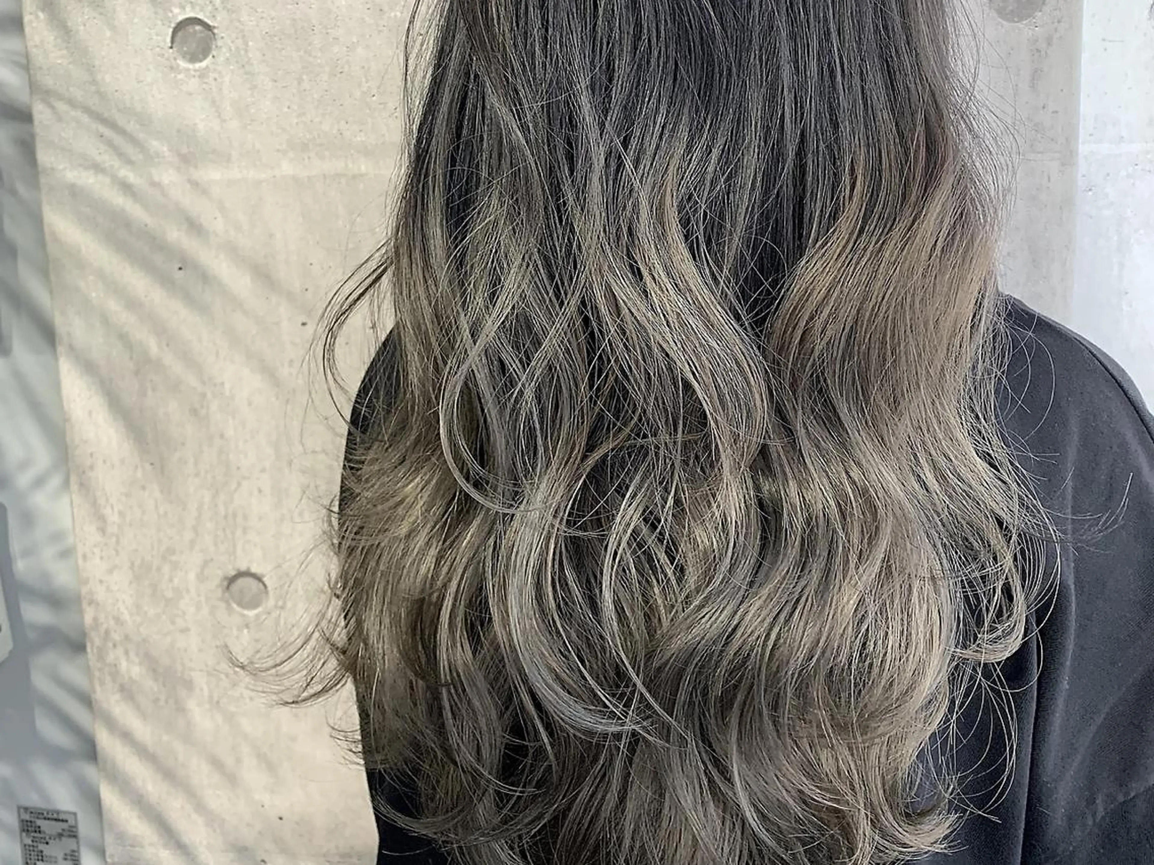 🟢ケアブリーチ、カラー＋カット＋トリートメント【イルミナ、アディクシー、スロウ】¥15000の写真