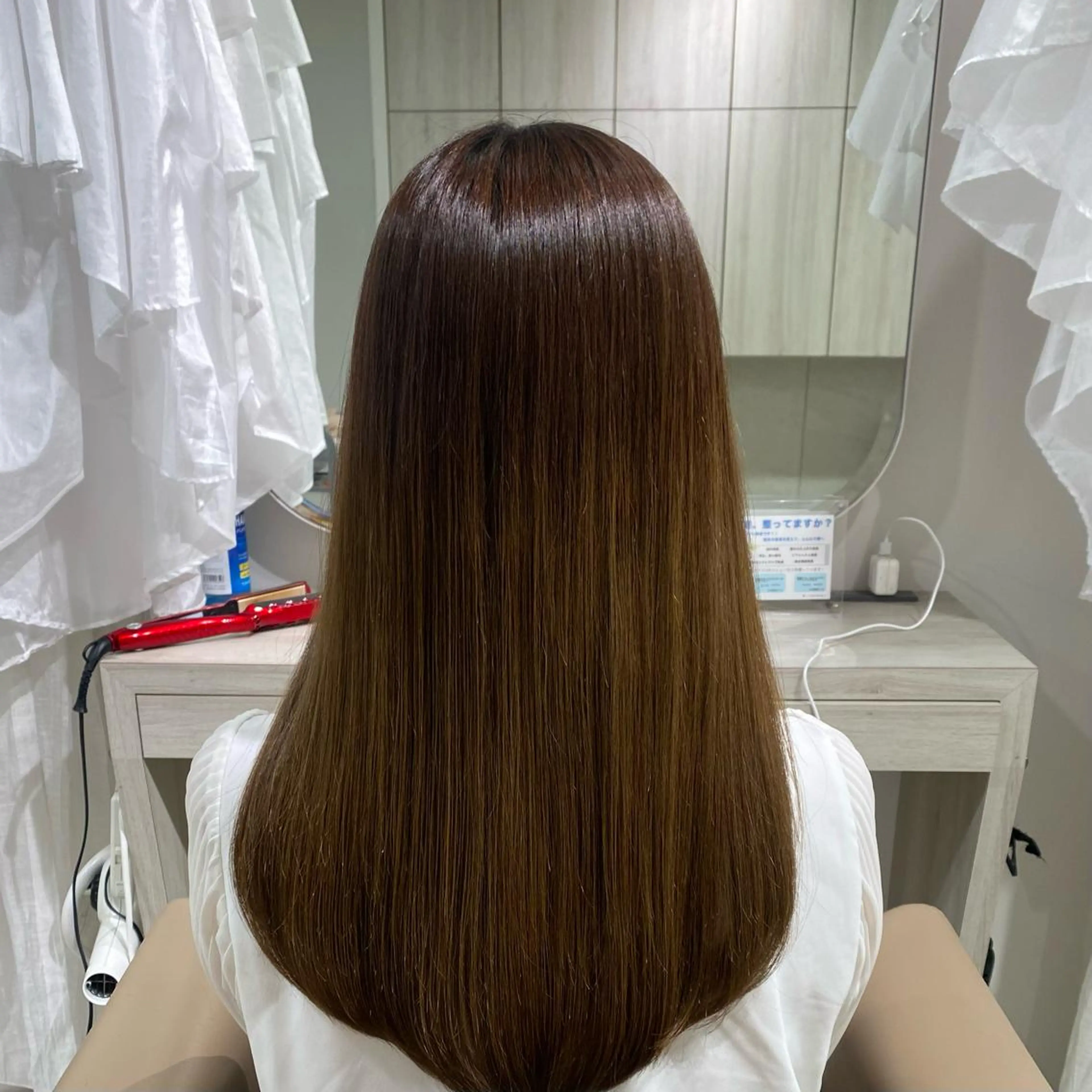 ロング ハヤシ ルカのヘアスタイル