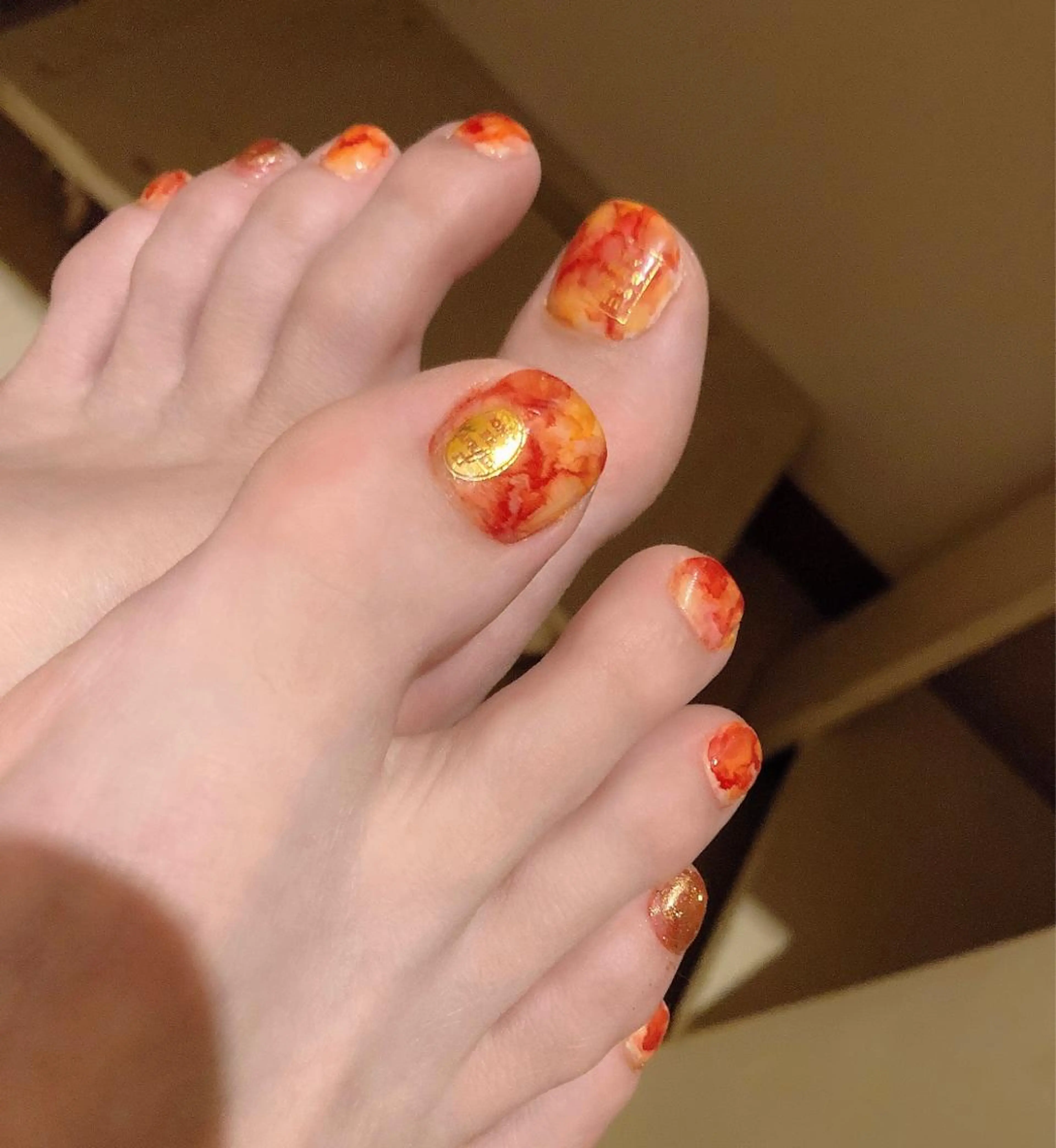 フットネイル(つけ放題)(オフ込み)の写真