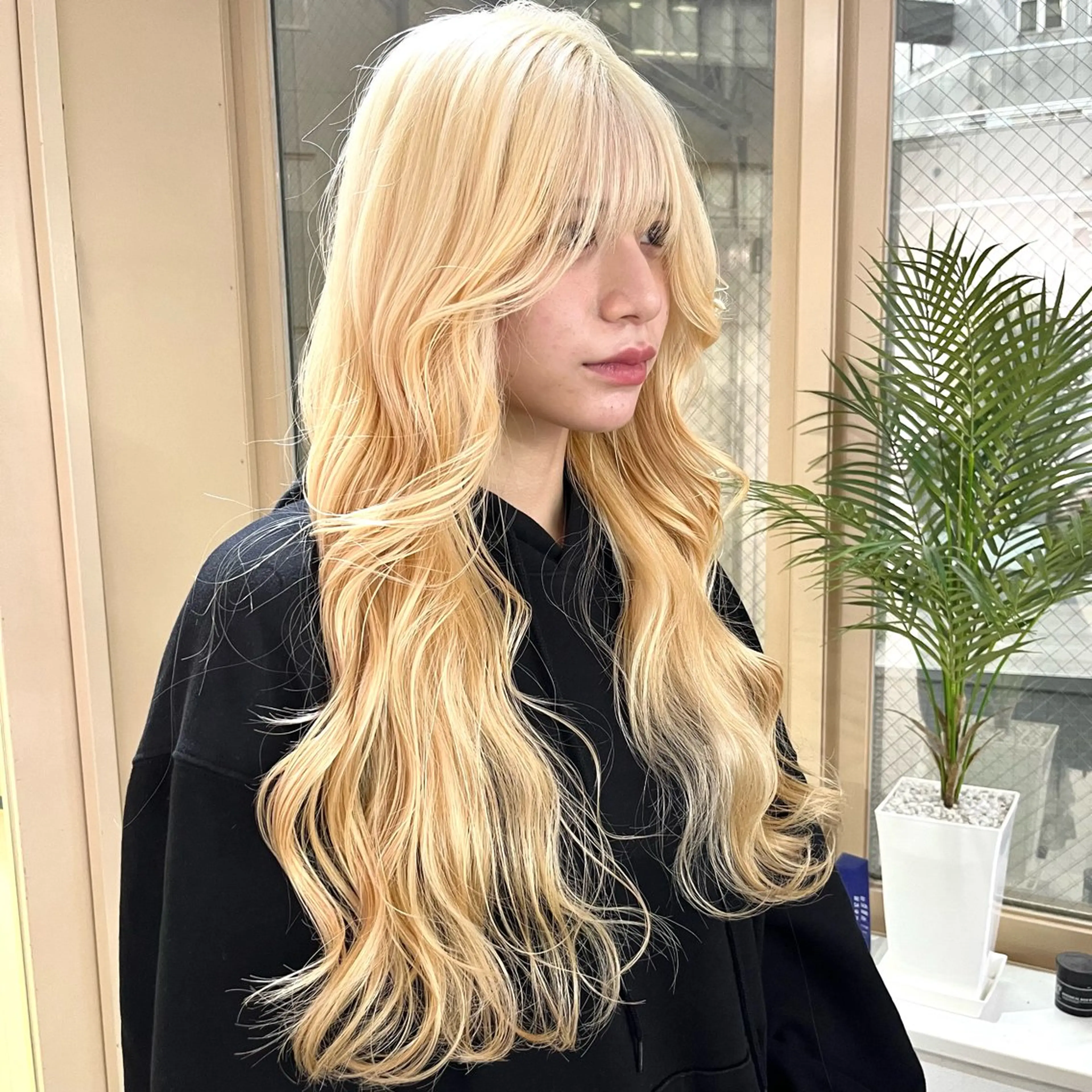 カラー 渋谷🎨ハイトーン ×エクステ🎨レンのヘアスタイル