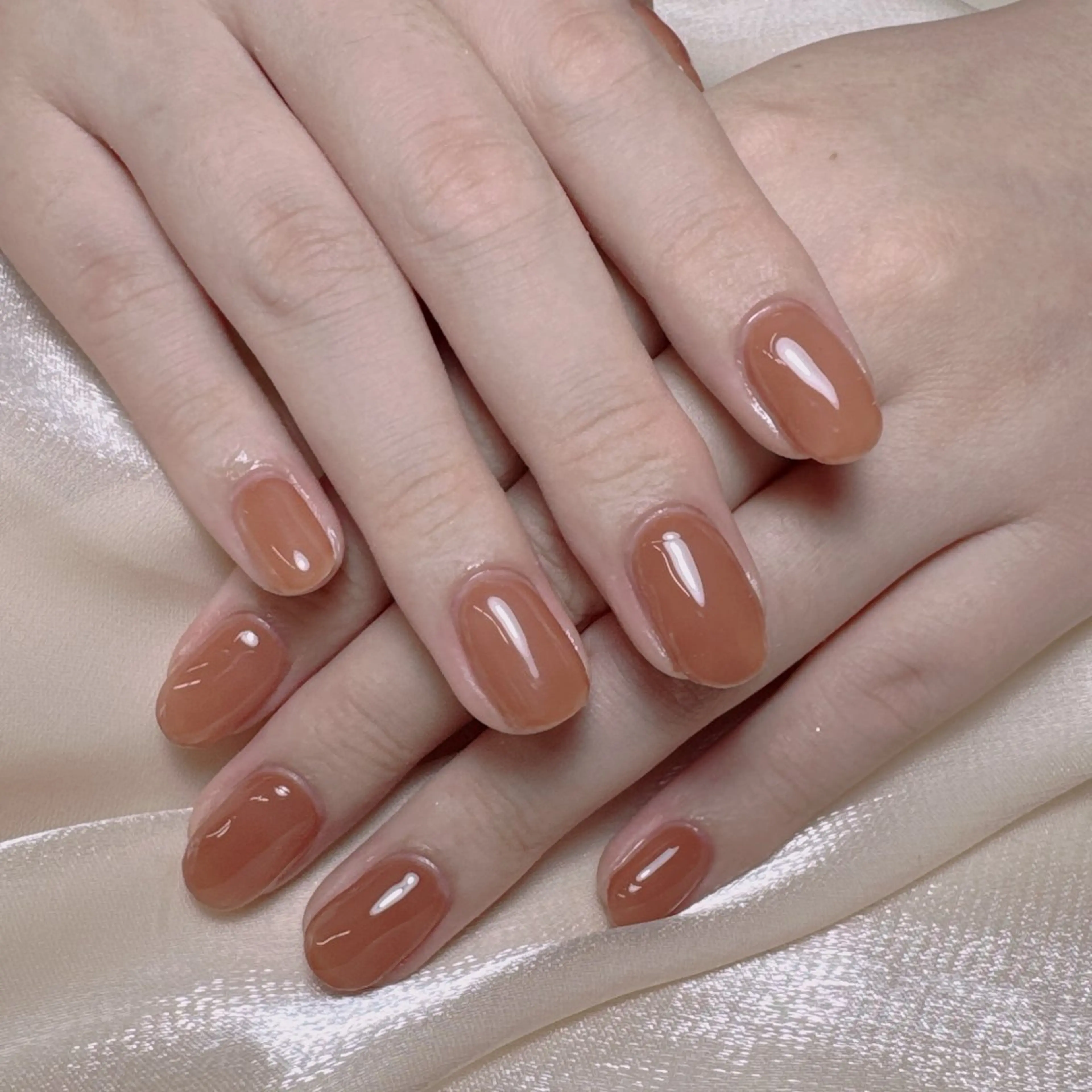 ネイル LR.ONE リナのネイルデザイン