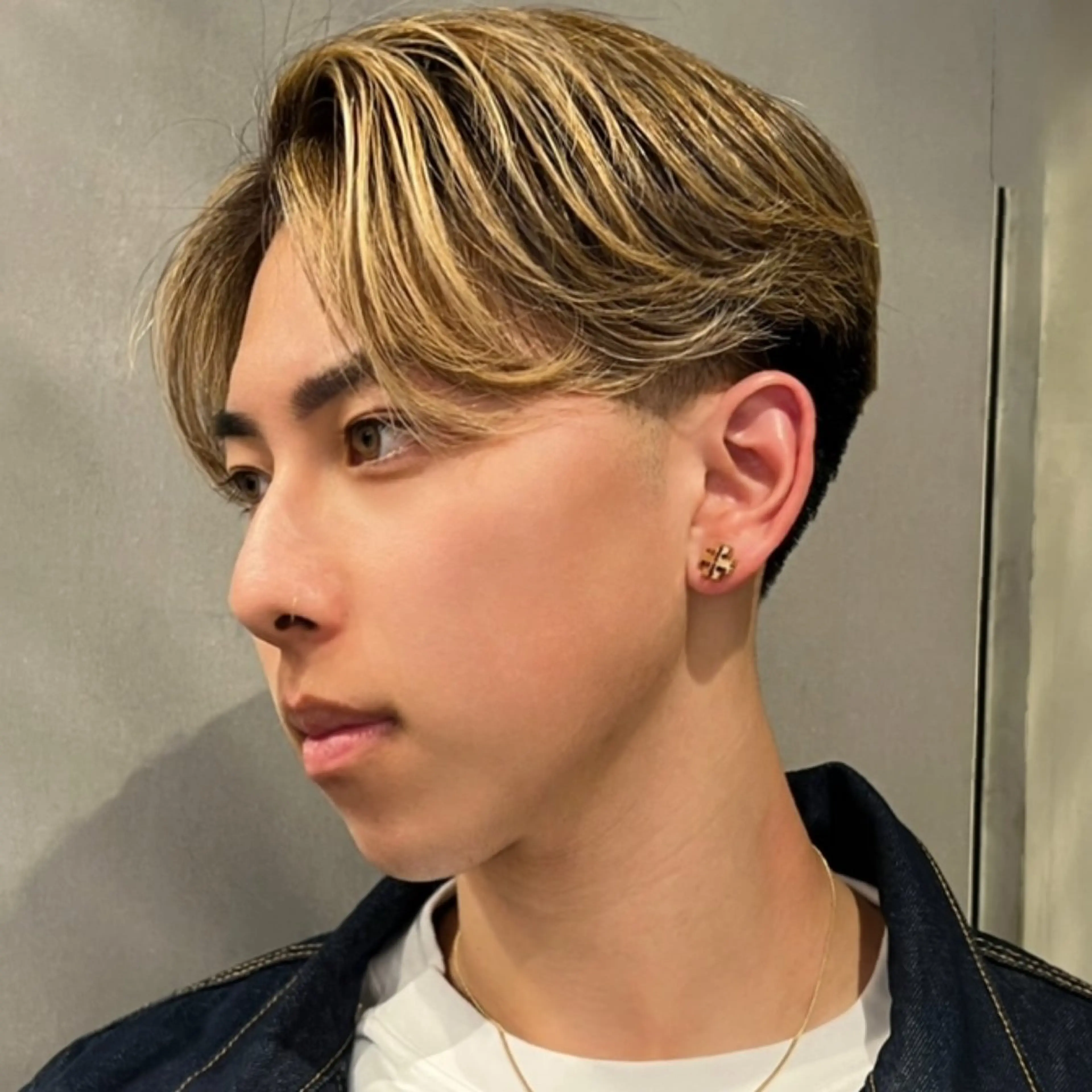 ⚡️新メニュー⚡️清潔感アップ🔥眉カット🚹➕骨格矯正メンズカット✂️🐺(シャンプードライ込)の写真