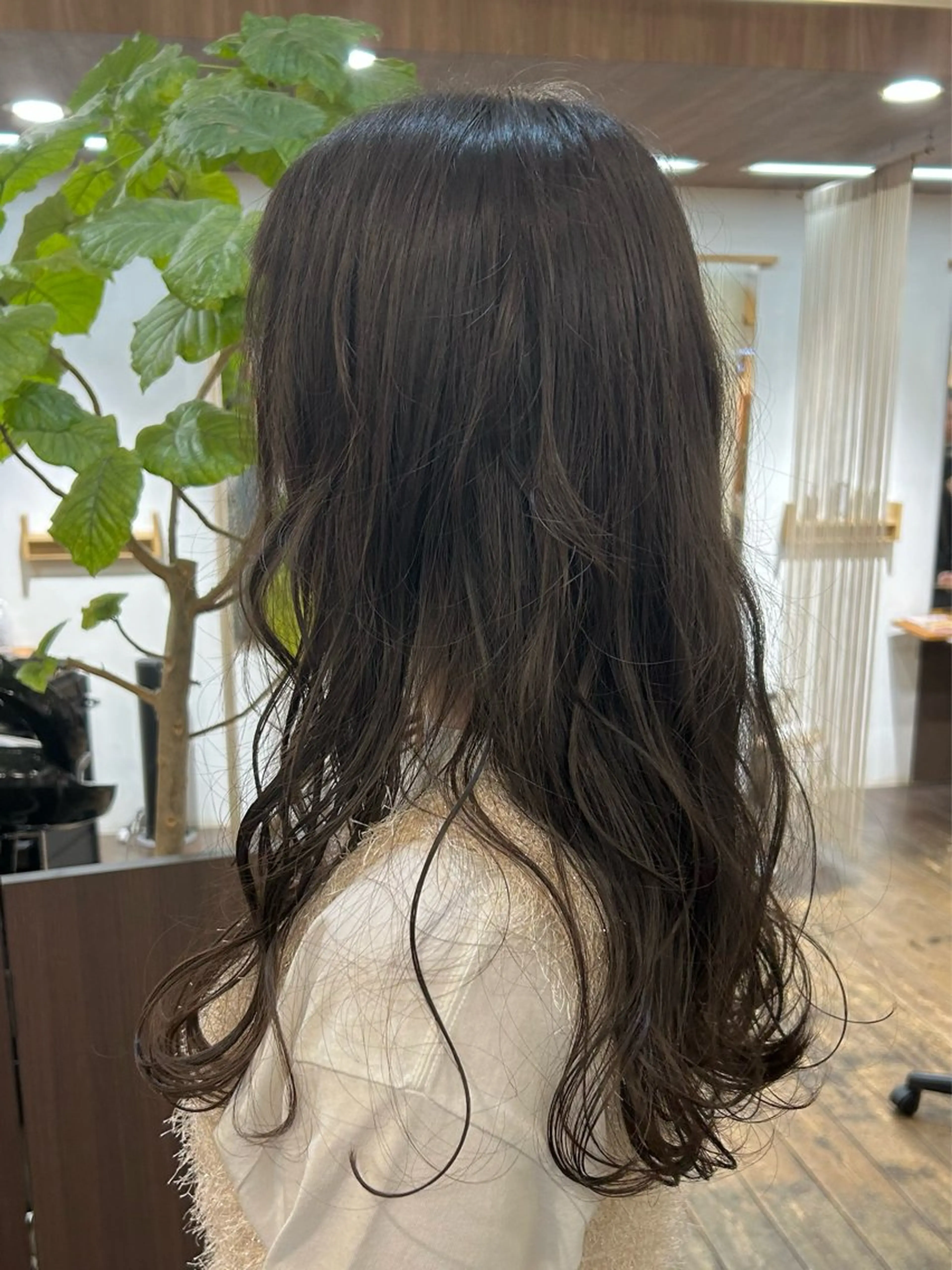ロング ハンズエミュ所属・handsemu🍀 komakiのヘアスタイル