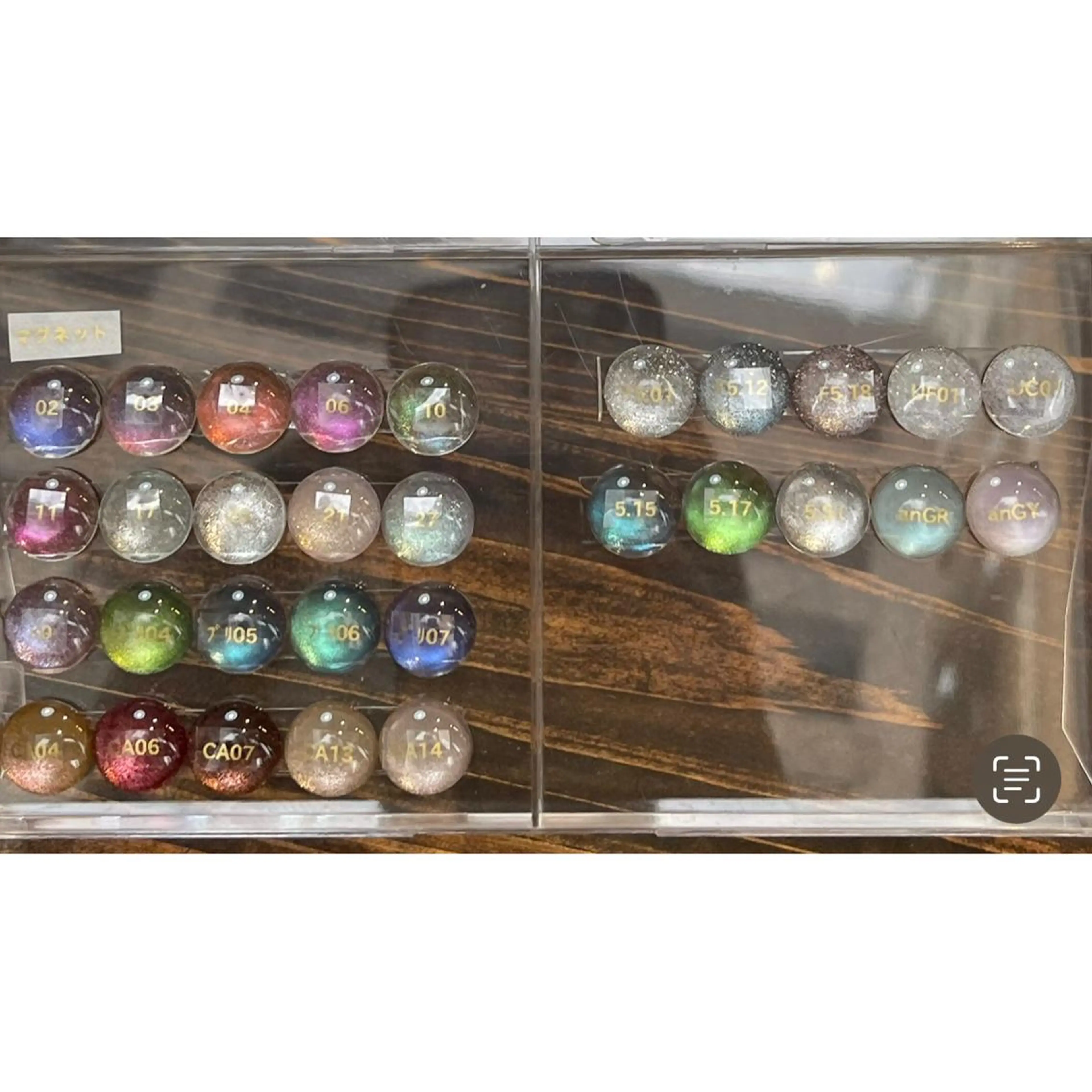 ネイル アートネイル ジェルネイル マグネットネイル ニュアンスネイル オフィスネイル ハンドネイル kinjo yuaのネイルデザイン