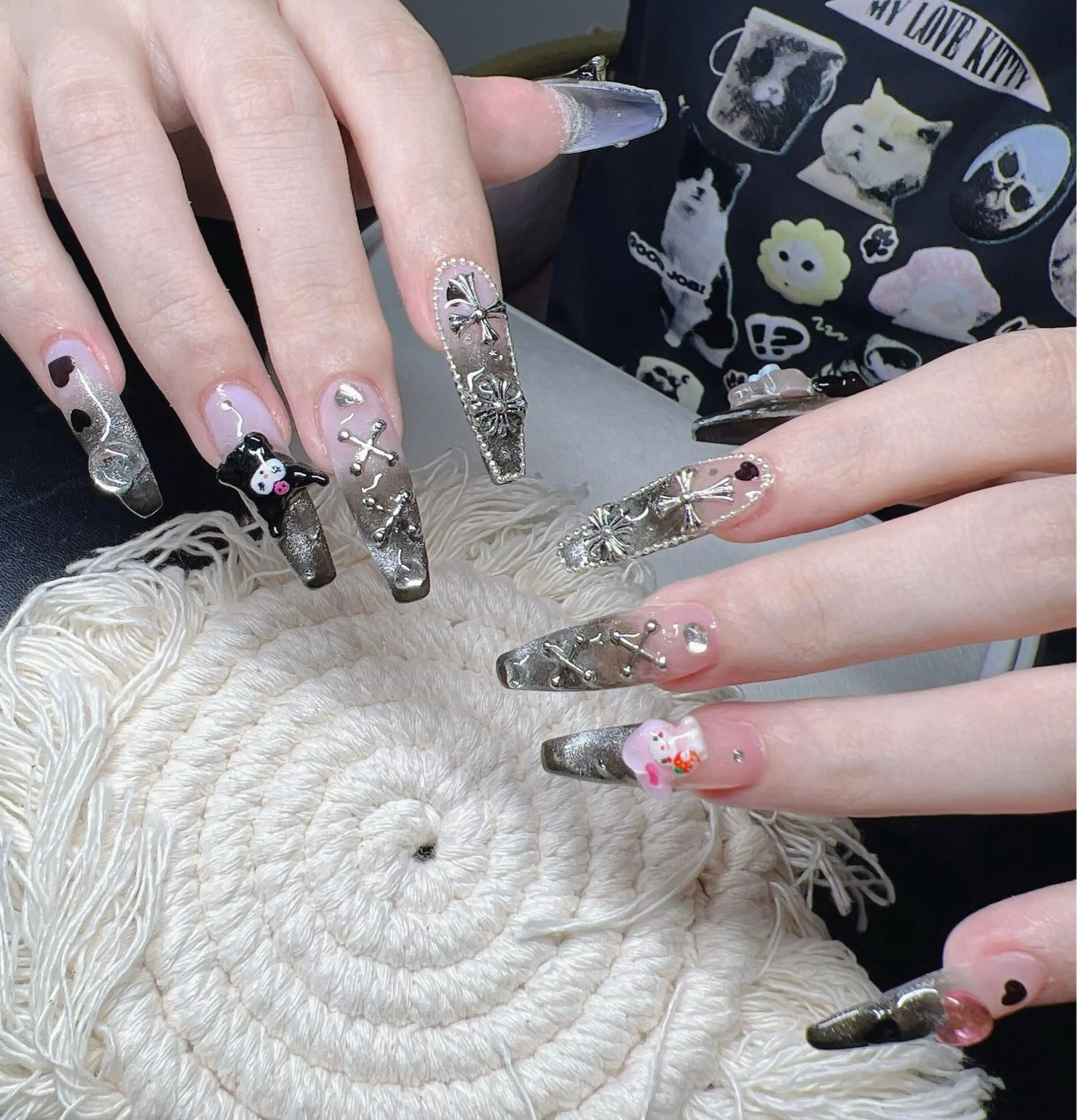 ネイル ハンドネイル Lee Nailsのネイルデザイン