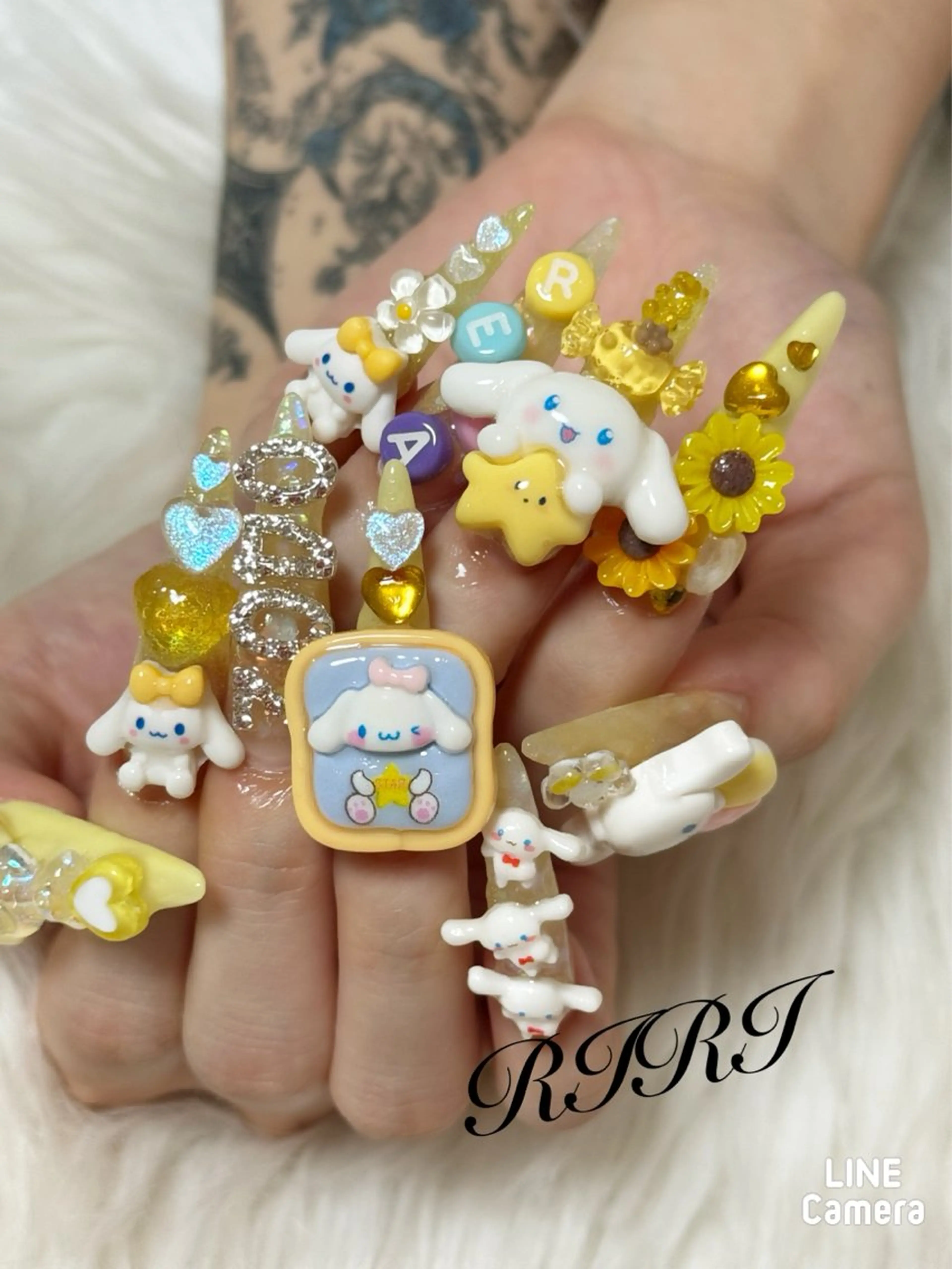 ネイル ジェルネイル ロングネイル スカルプネイル シンプルネイル 夏ネイル riri オーナーのネイルデザイン