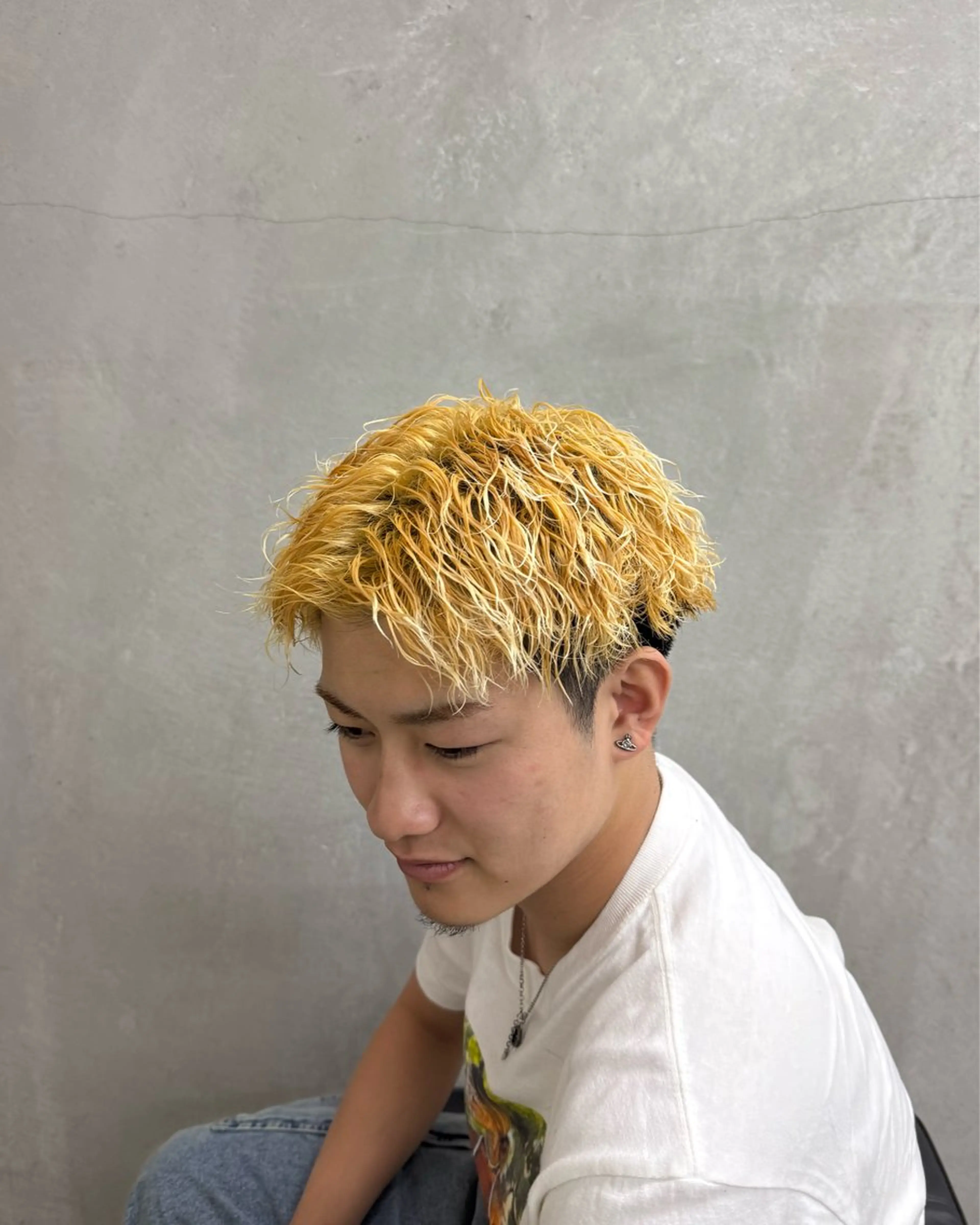 パーマ メンズ 田中 辰弥のヘアスタイル