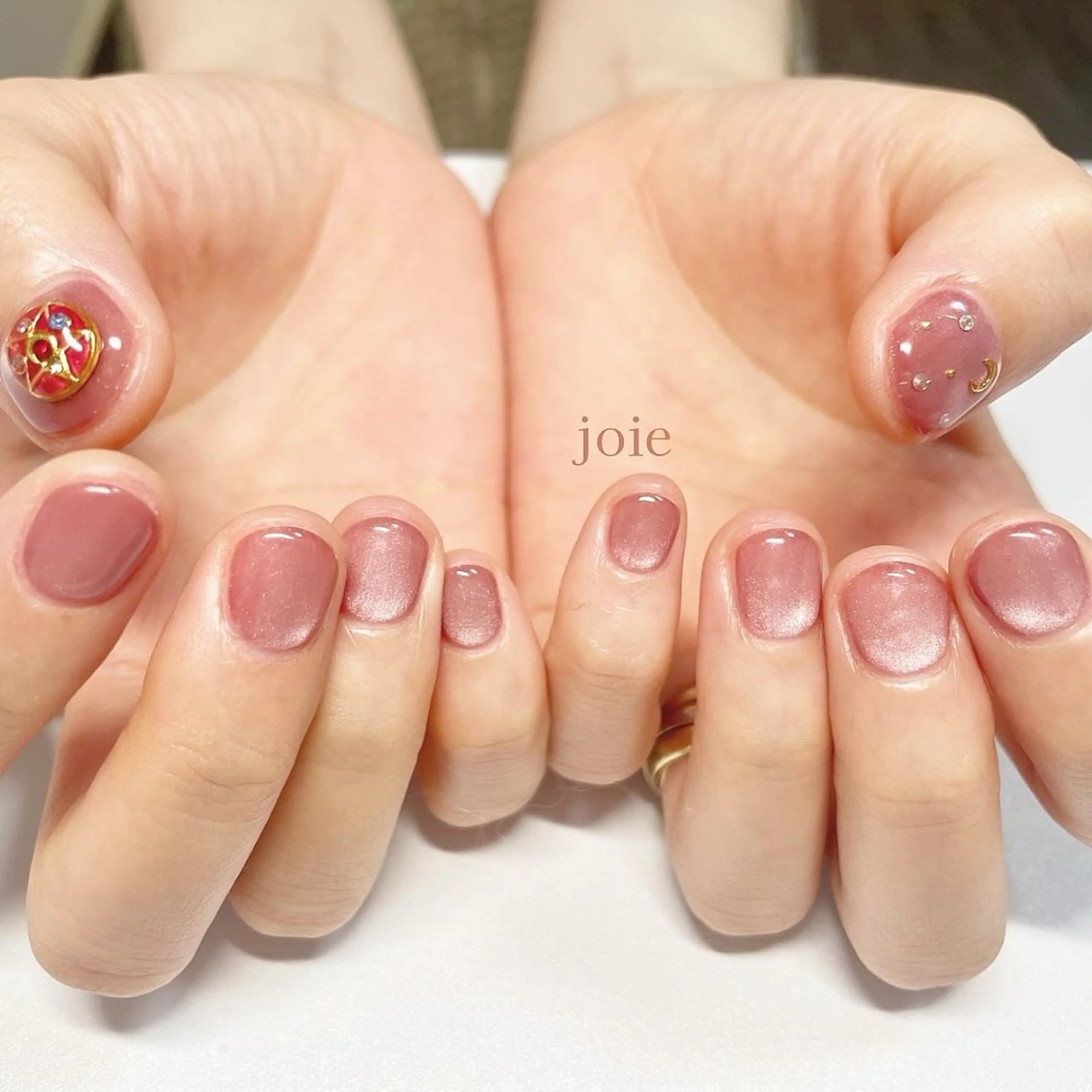 ショート Nailist Mikuのネイルデザイン