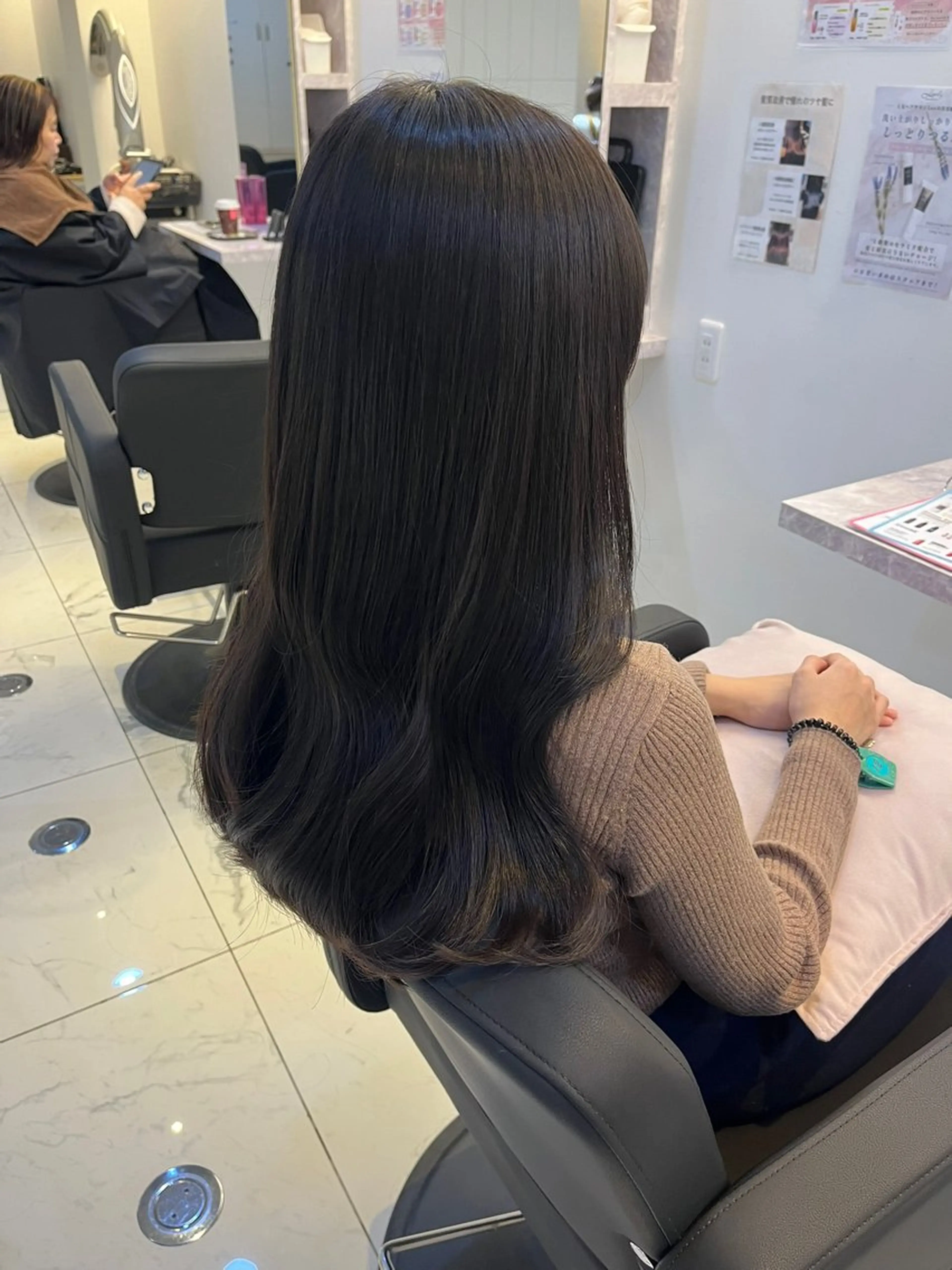 ロング カラー 透明感カラー/大阪 Rieのヘアスタイル