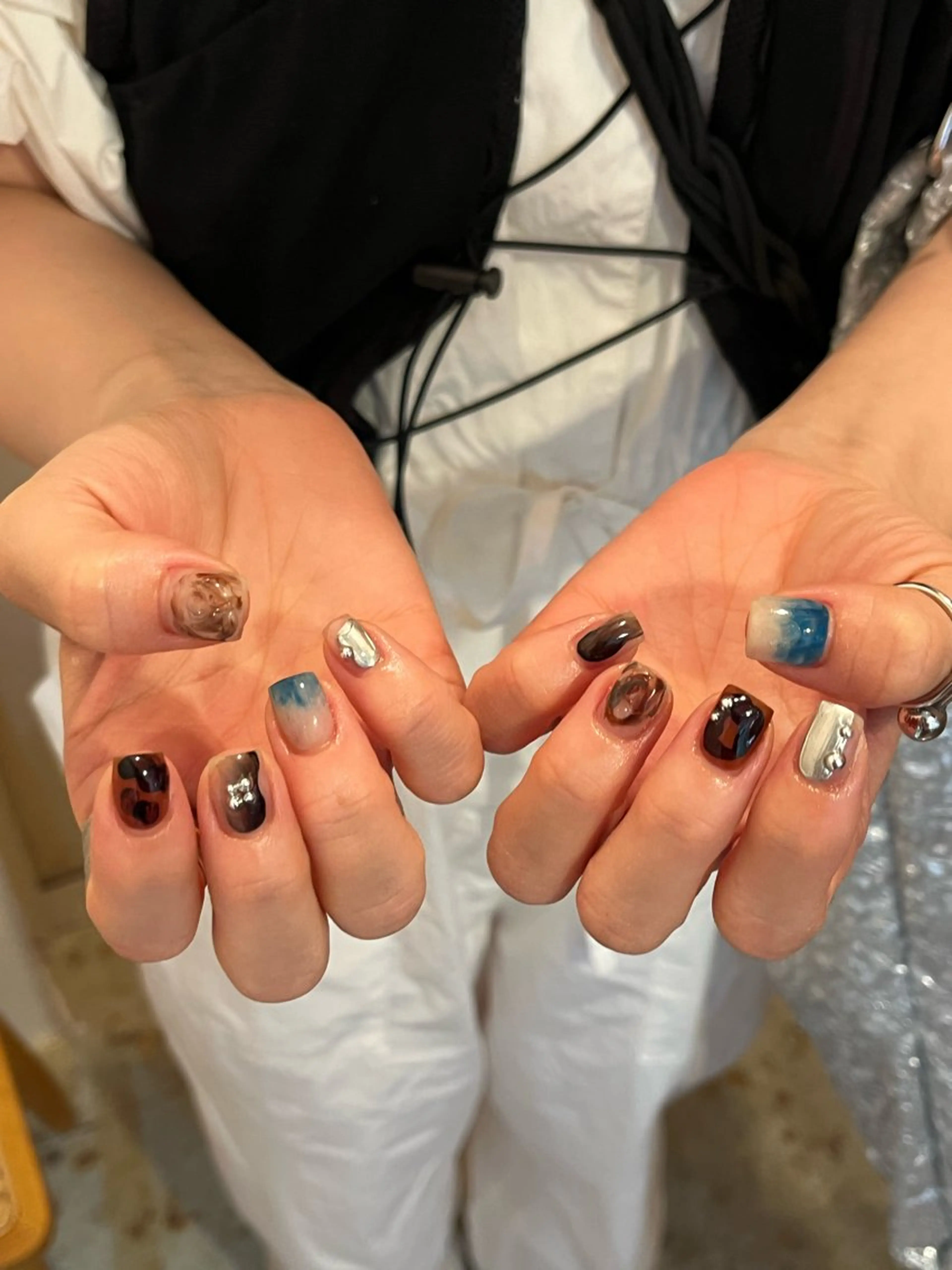 ネイル 文 /個性派ネイルのネイルデザイン