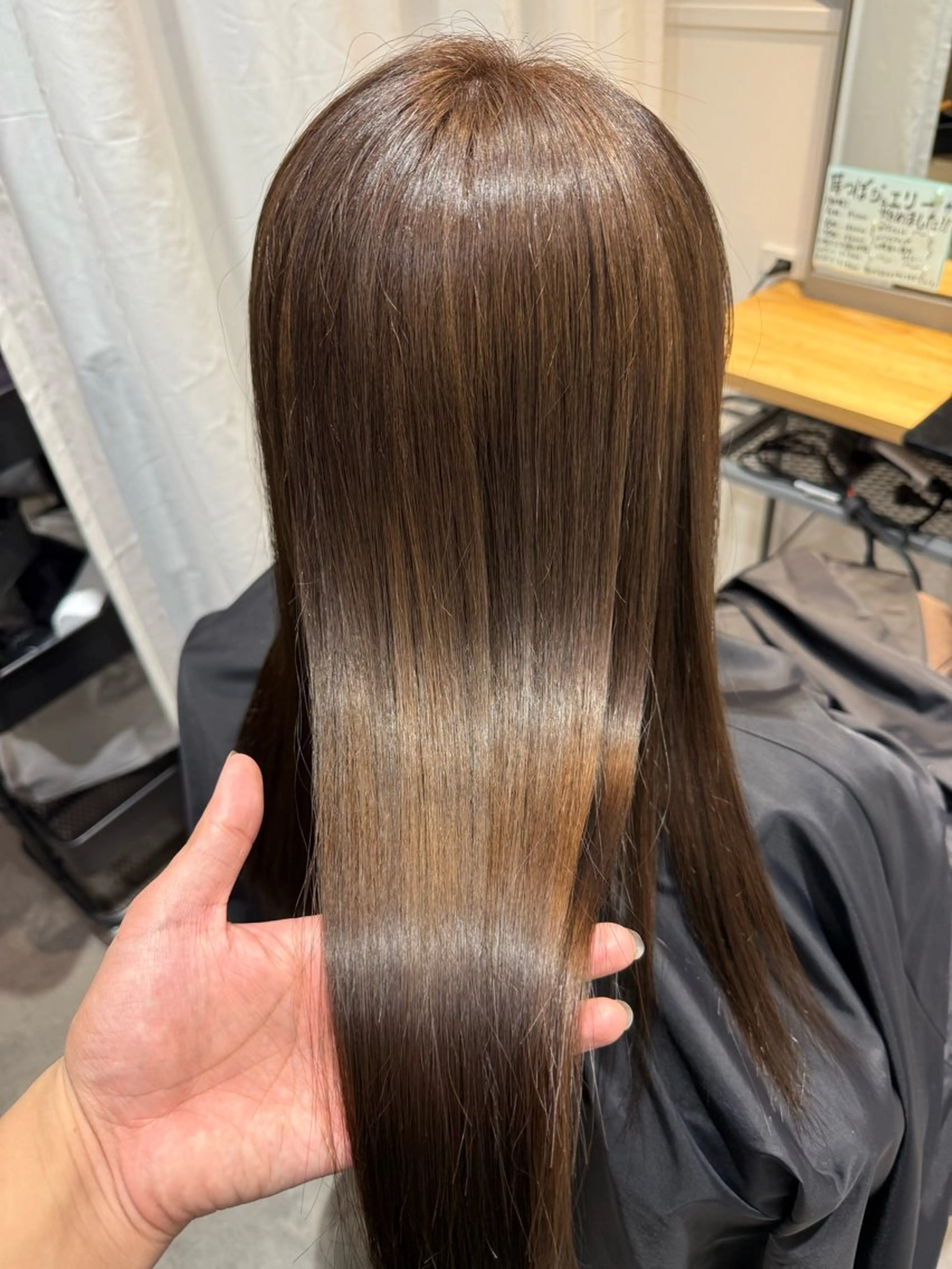 ロング 縮毛矯正 カット ヘアカラー トリートメント 💎TAKA 💫髪質改善🏆のヘアスタイル