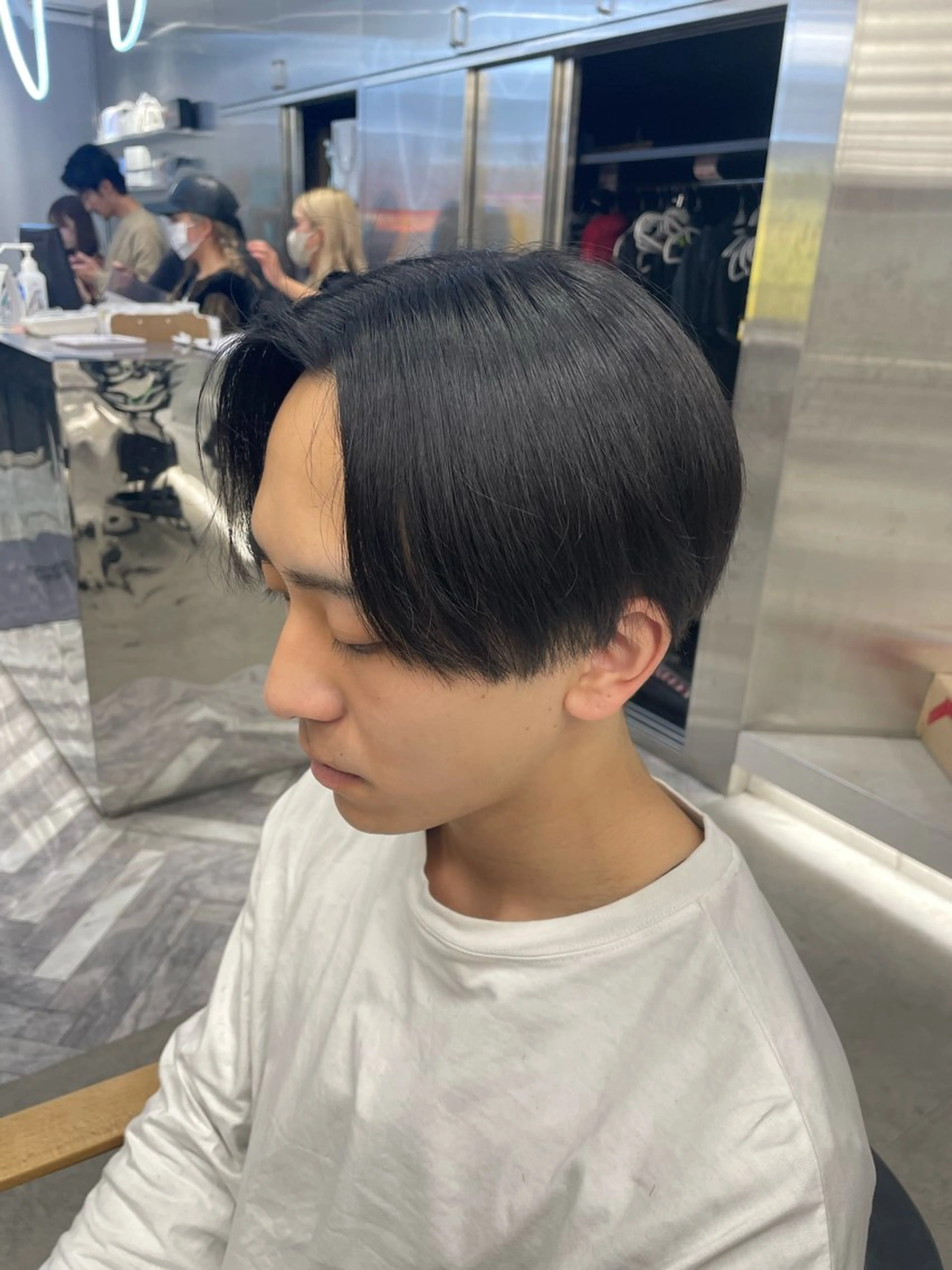 ショート パーマ メンズ メンズパーマ メンズツイストパーマ 波巻きパーマ スパイラルパーマ ツイストパーマ カット カラーモデル⚡️ REONのヘアスタイル