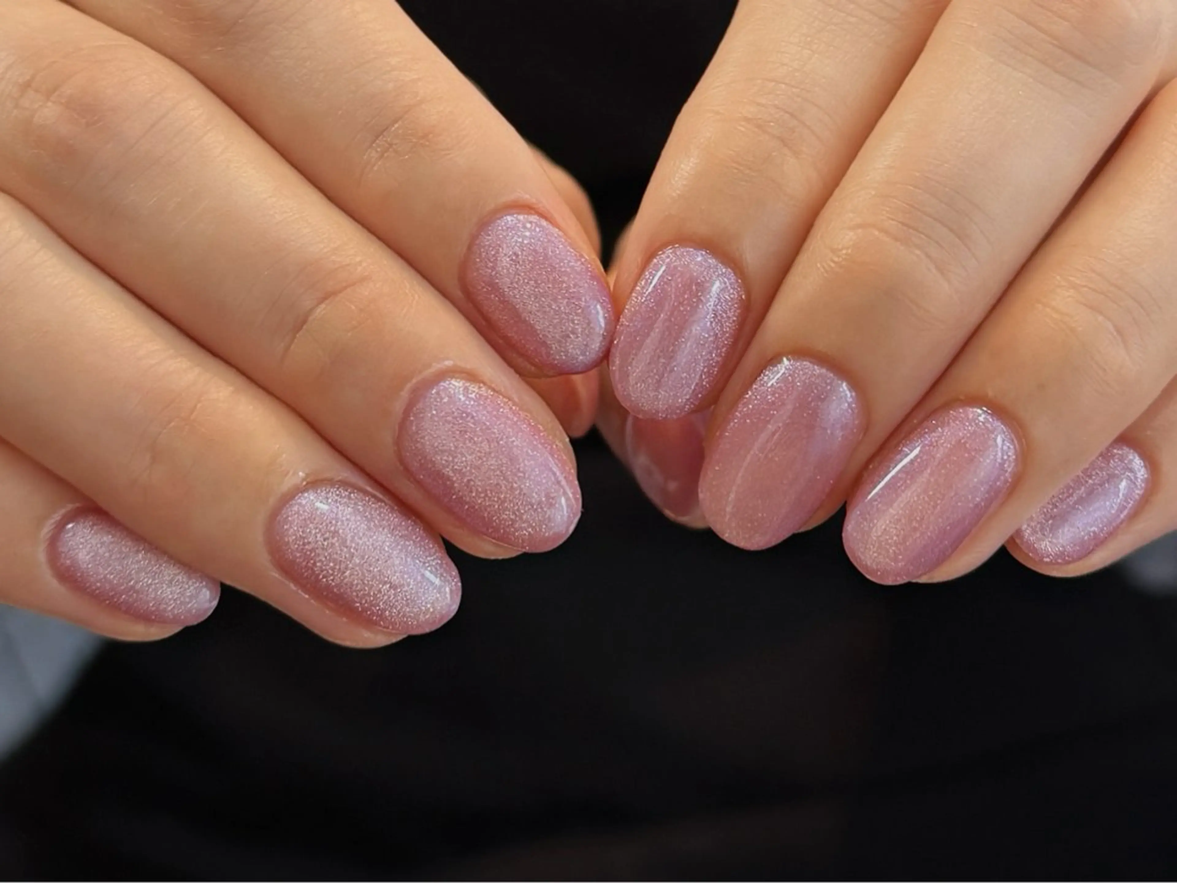 ネイル オーロラネイル 長さ出し フレンチネイル ジェルネイル ガラスフレンチ ハンドネイル Rela・S NAILのネイルデザイン