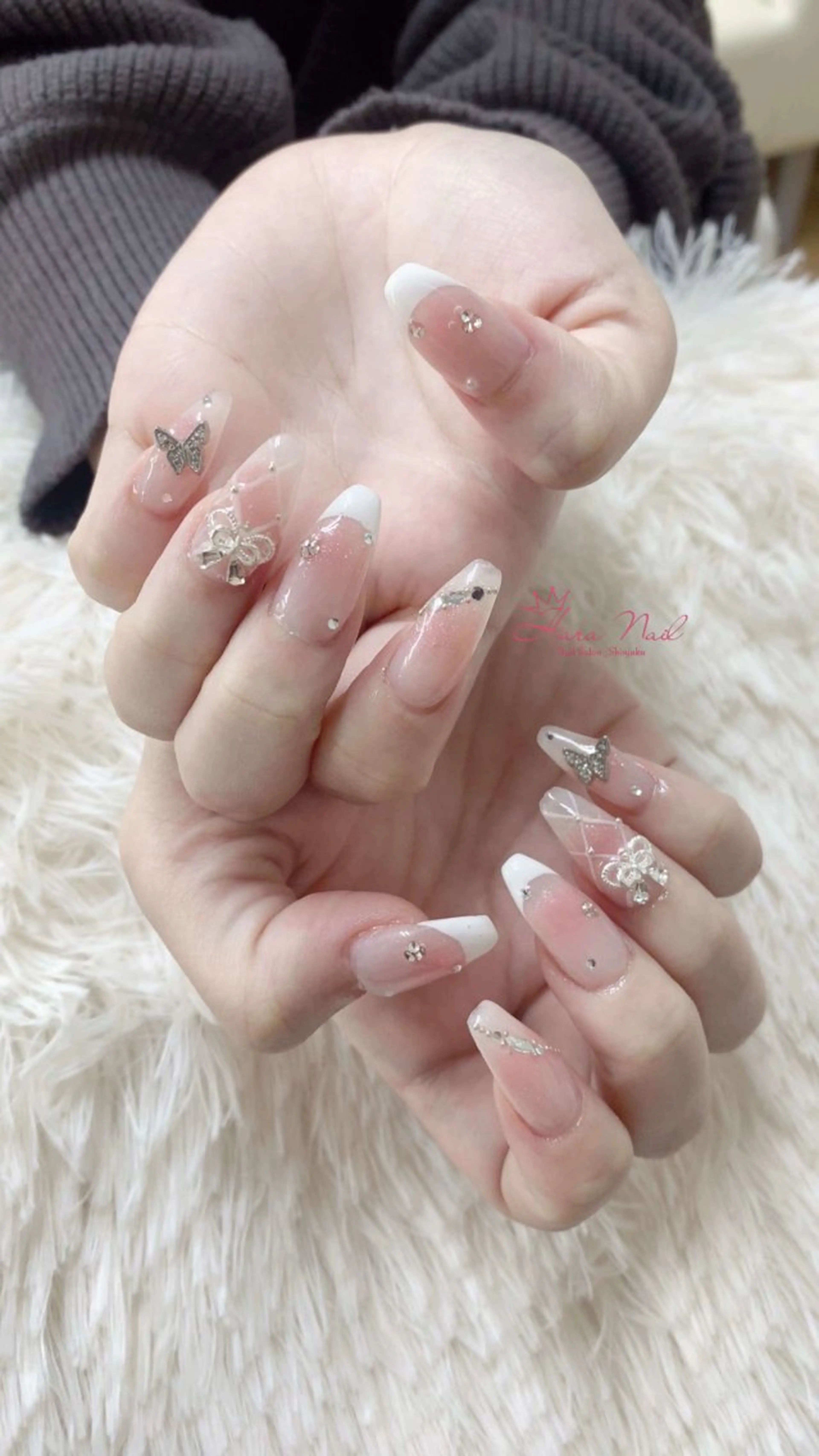 ネイル ハンドネイル ハンドケア Hara Nail 【パラジェル使用】のネイルデザイン