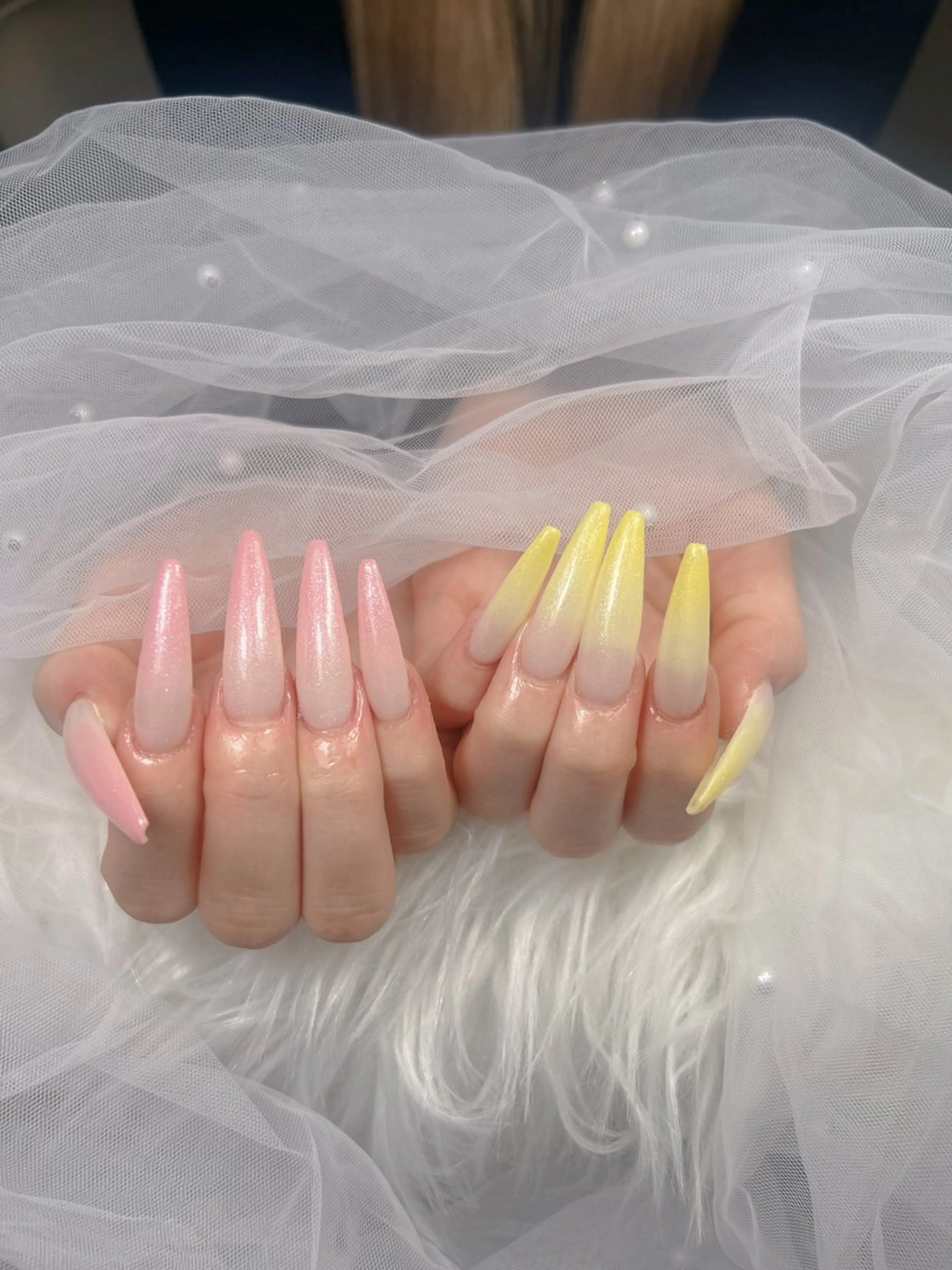 ネイル アートネイル オーロラネイル チークネイル 長さ出し フットネイル ハンドネイル フットネイル ハンドケア Noiranail_ studio川越西口のネイルデザイン