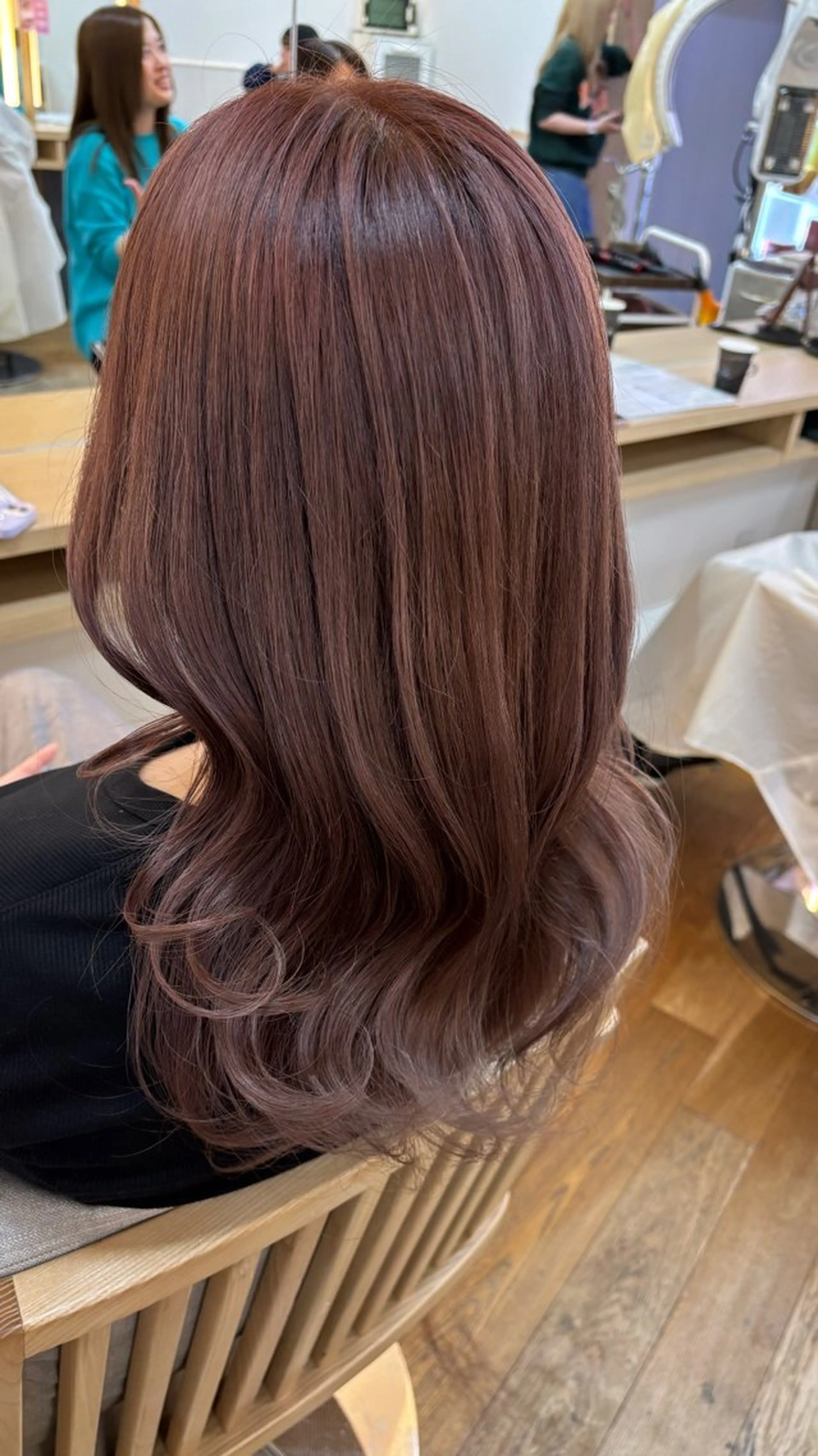 セミロング カラー ベージュカラー ピンクカラー ピンクベージュ 韓国風ヘア ヘアカラー トリートメント 韓国ヘア sasugaのヘアスタイル