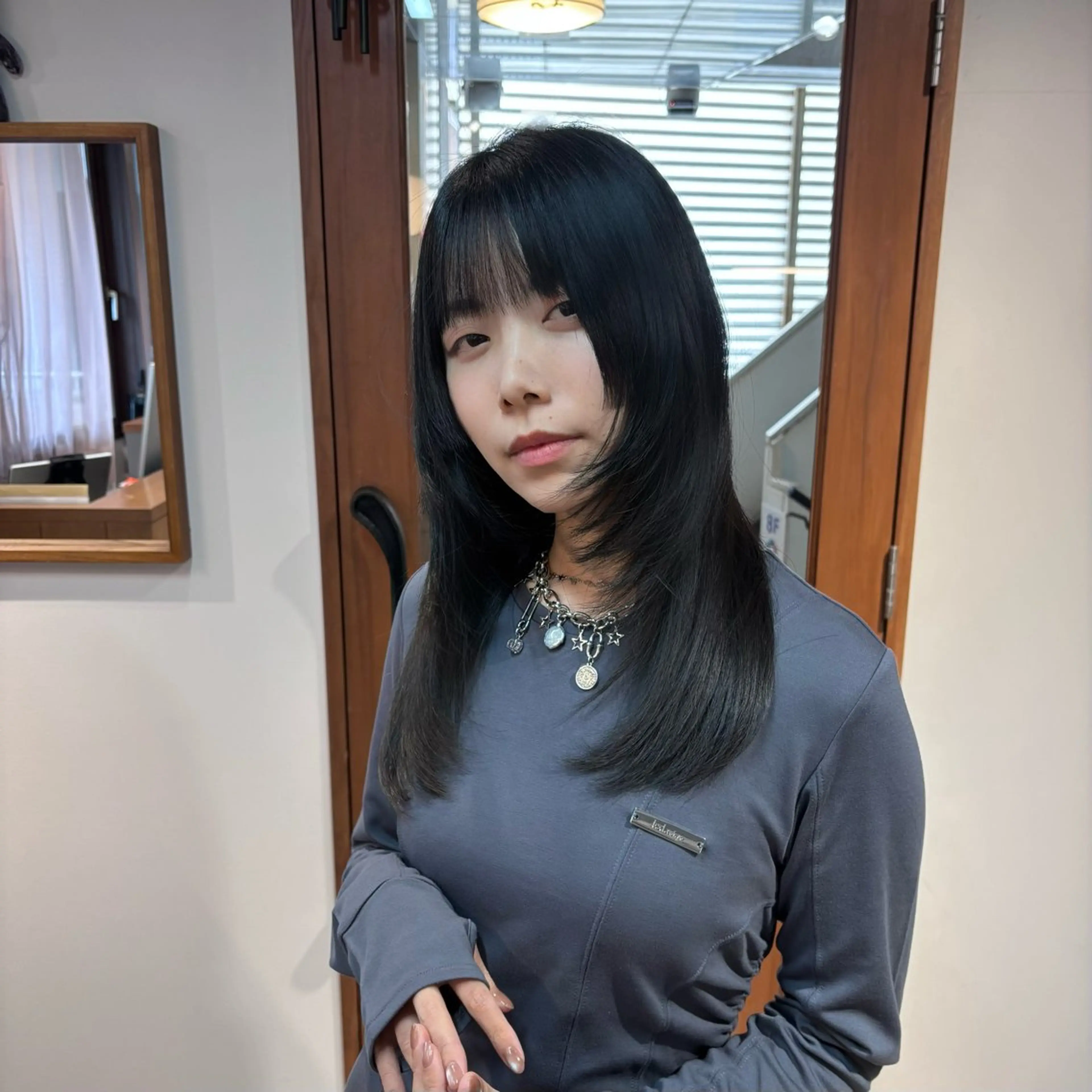 【SNSで話題❣️】レイヤーカット➕うる艶トリートメント✨の写真