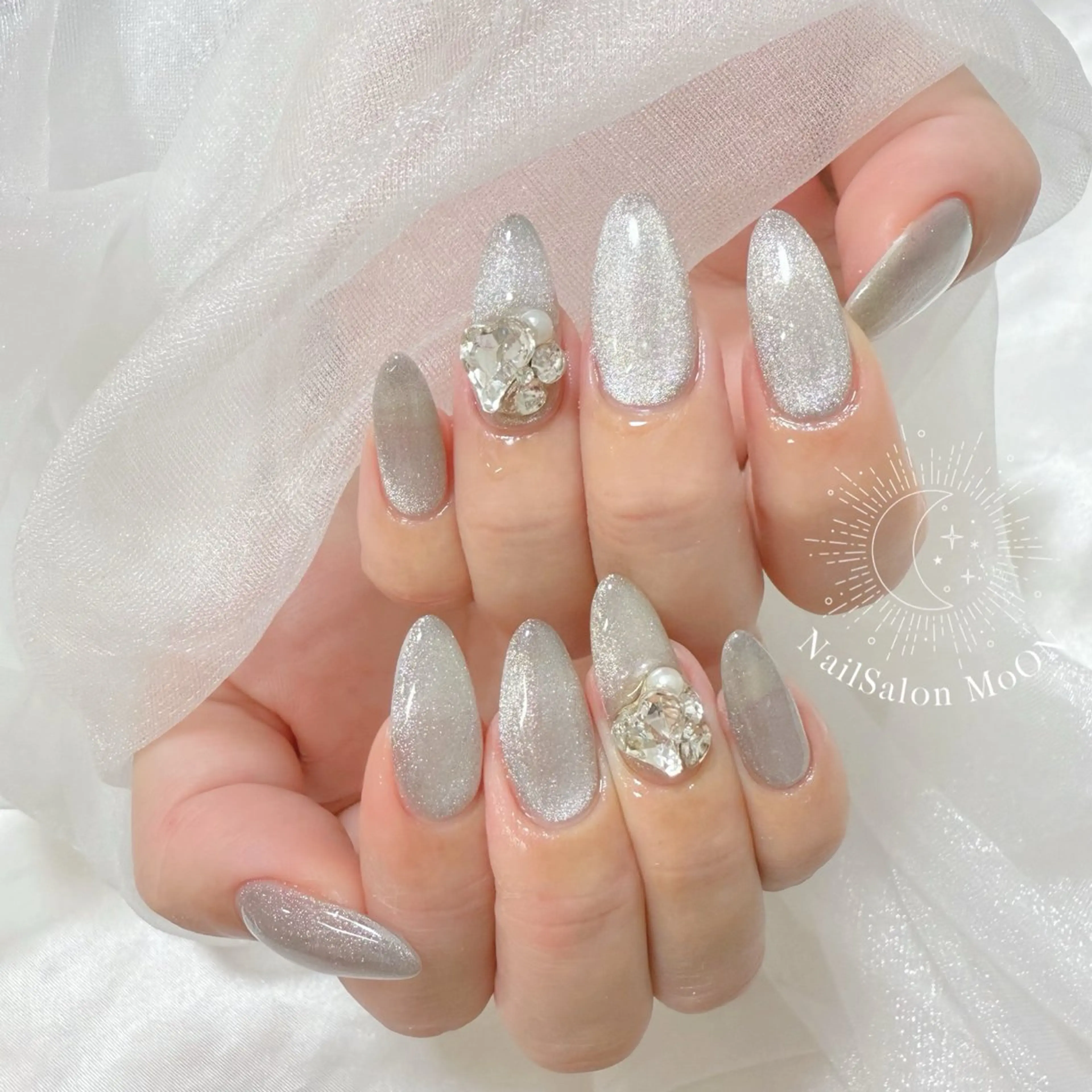 ネイル マグネットネイル MoON...❤︎ MeGuのネイルデザイン