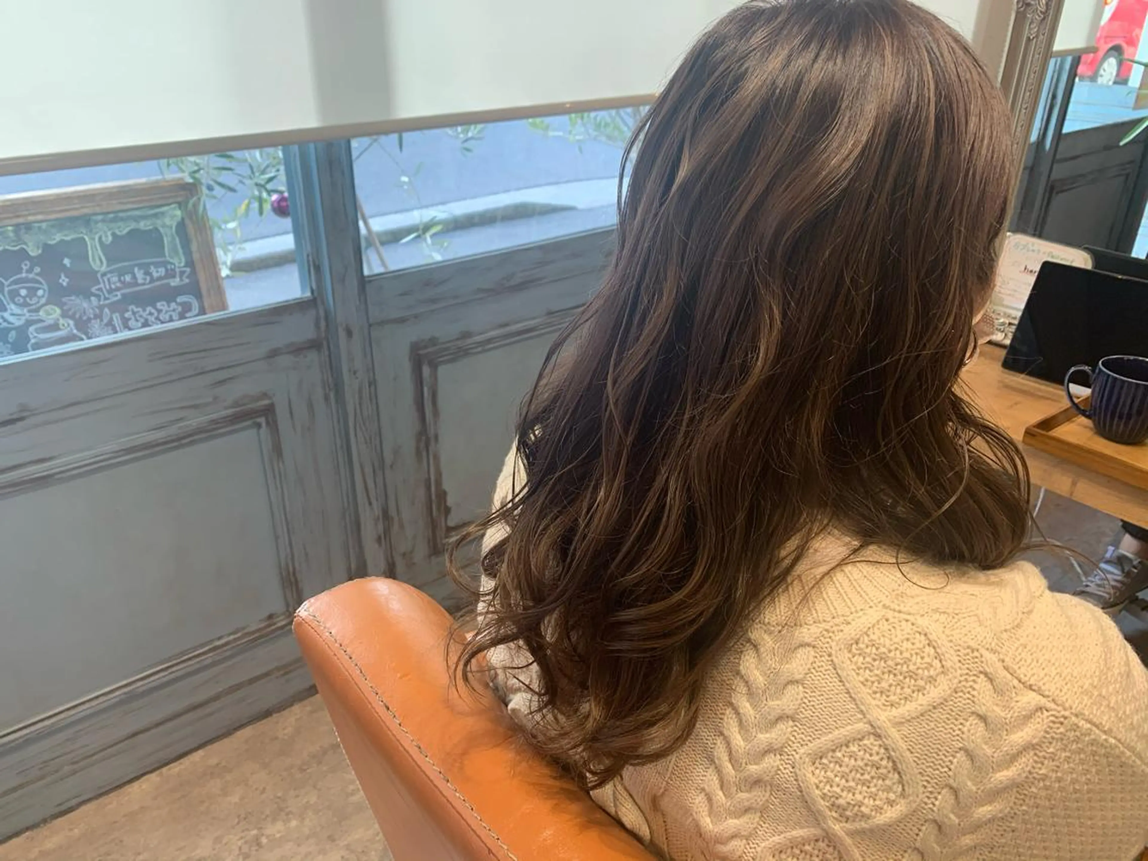 ロング カラー ヘアカラー HARE 川崎晴佳のヘアスタイル